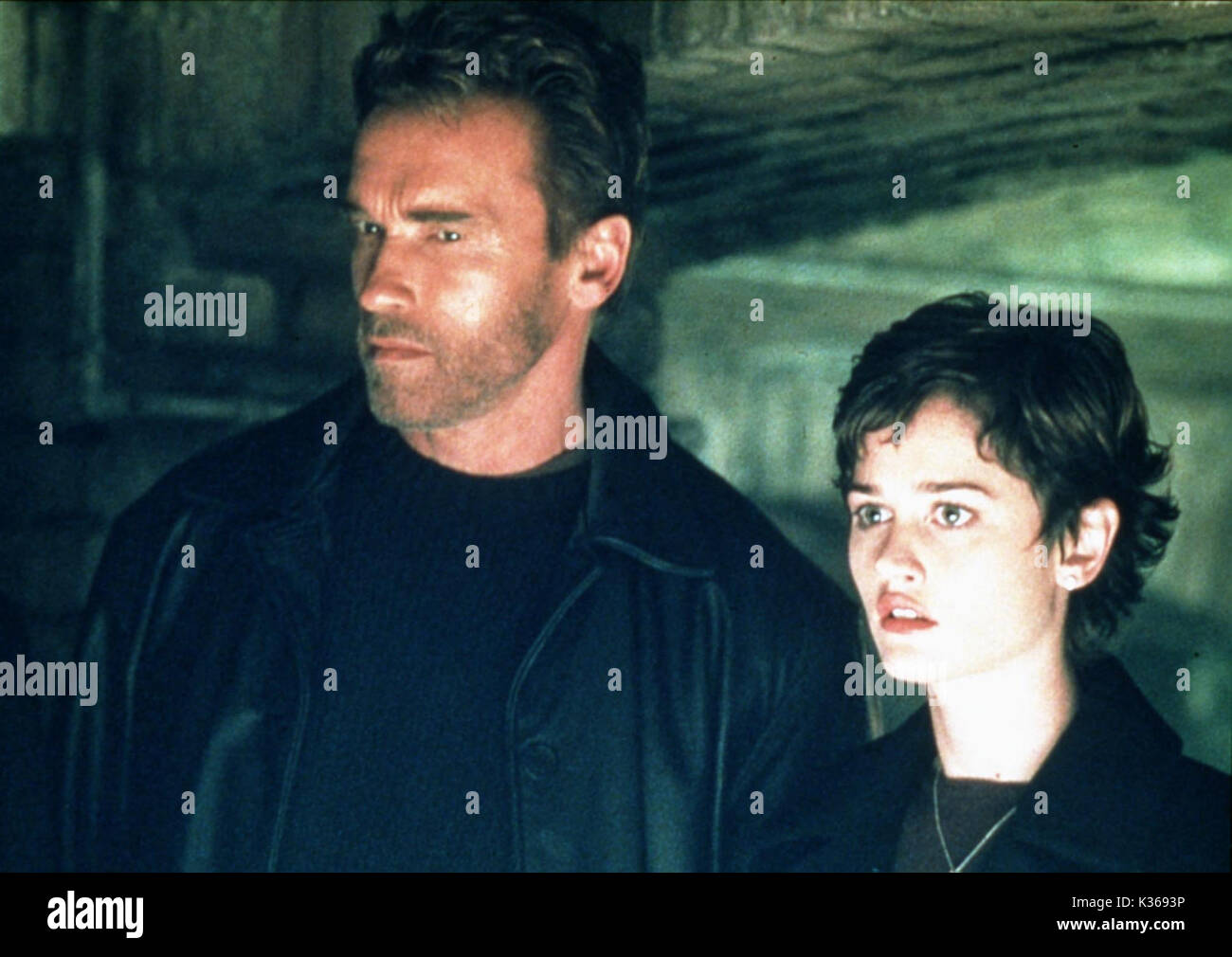 Fin des Jours Arnold Schwarzenegger, Robin Tunney Date : 1999 Banque D'Images