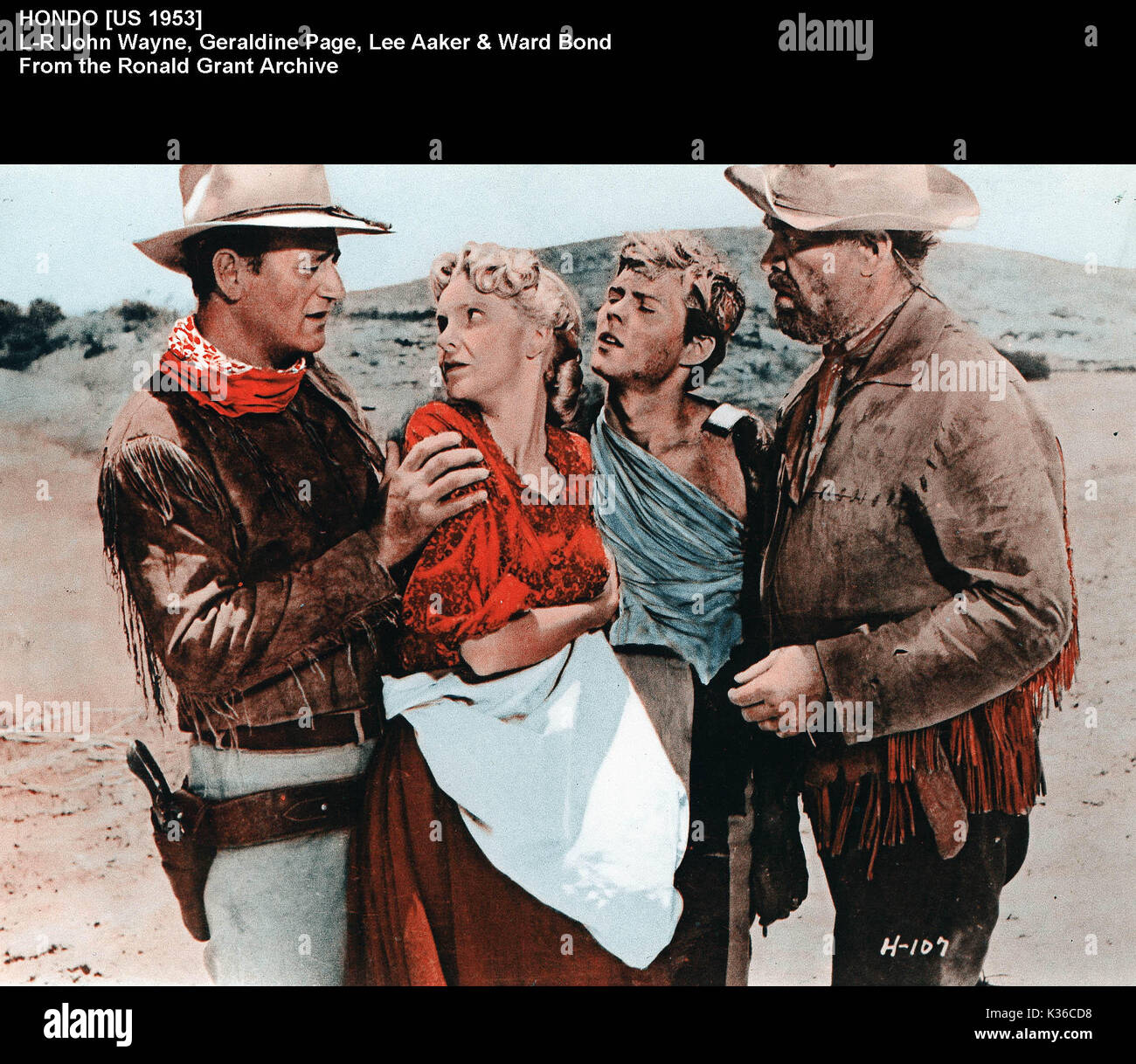 HONDO L-R,JOHN WAYNE, GERALDINE PAGE, LEE AAKER, WARD BOND Banque D'Images