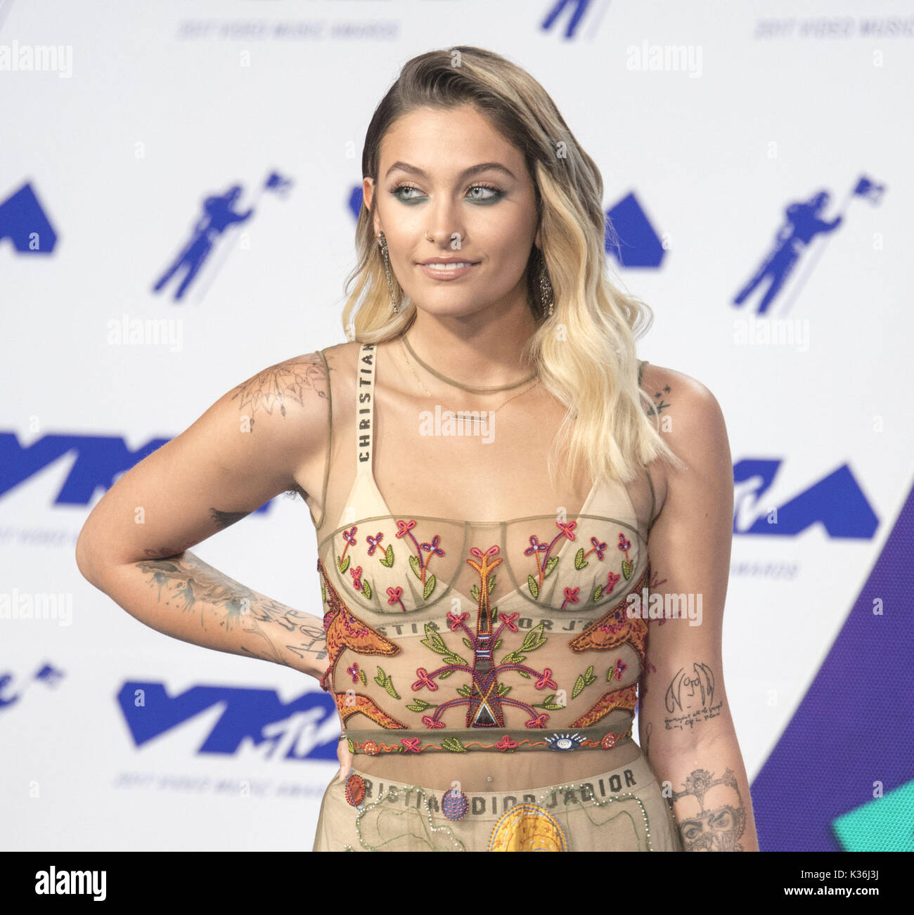 27 août 2017 - Inglewood, Californie, États-Unis - Paris Jackson arrive à la 2017 MTV Video Music Awards Photo Prix eu lieu pendant le Forum en Inglewood/Los Angeles le dimanche après-midi. (Crédit Image : © David Bro via Zuma sur le fil) Banque D'Images