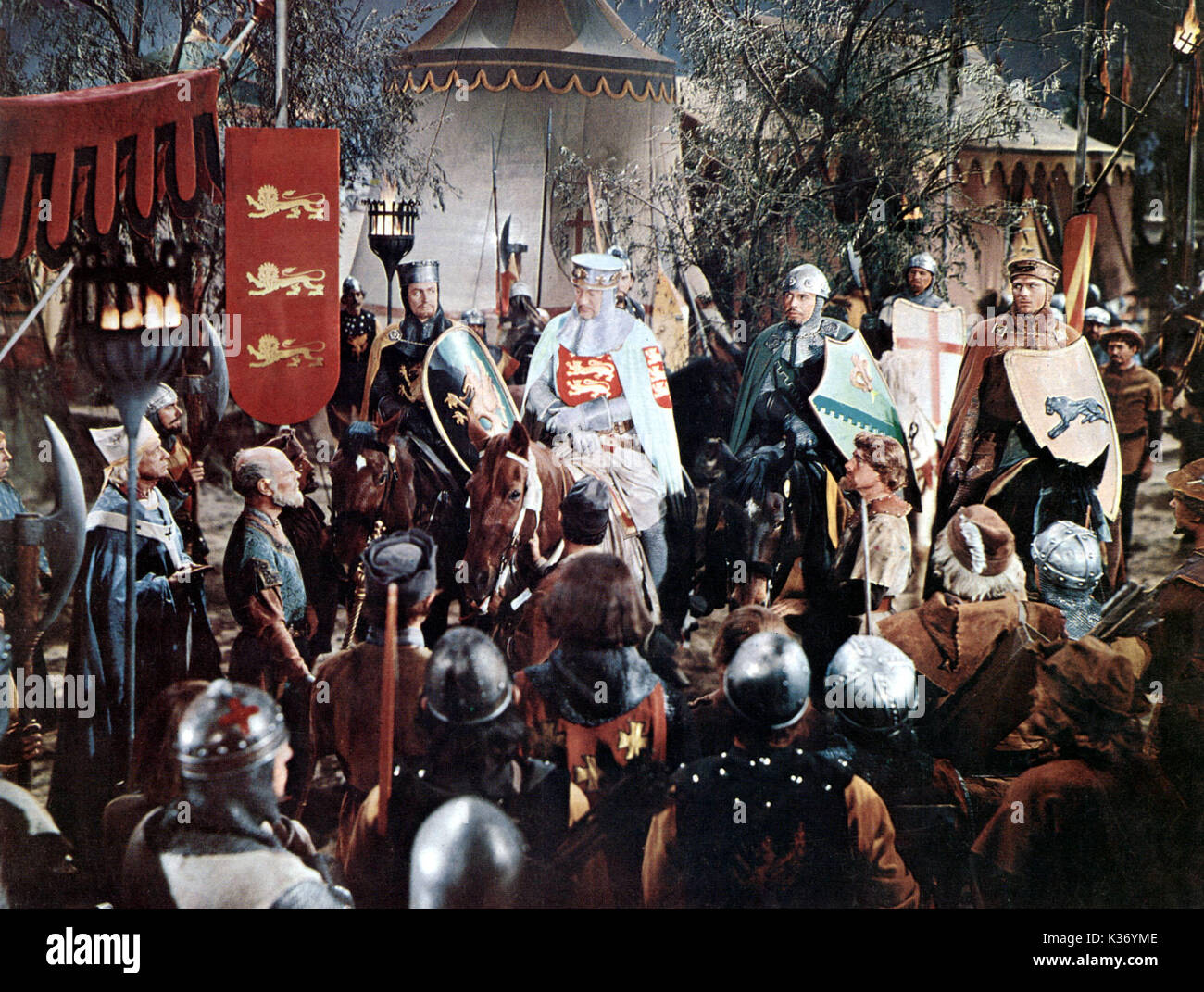 Le ROI RICHARD ET LES CROISÉS GEORGE SANDERS COMME RICHARD COEUR DE LION D'UN MGM PHOTO Date : 1954 Banque D'Images