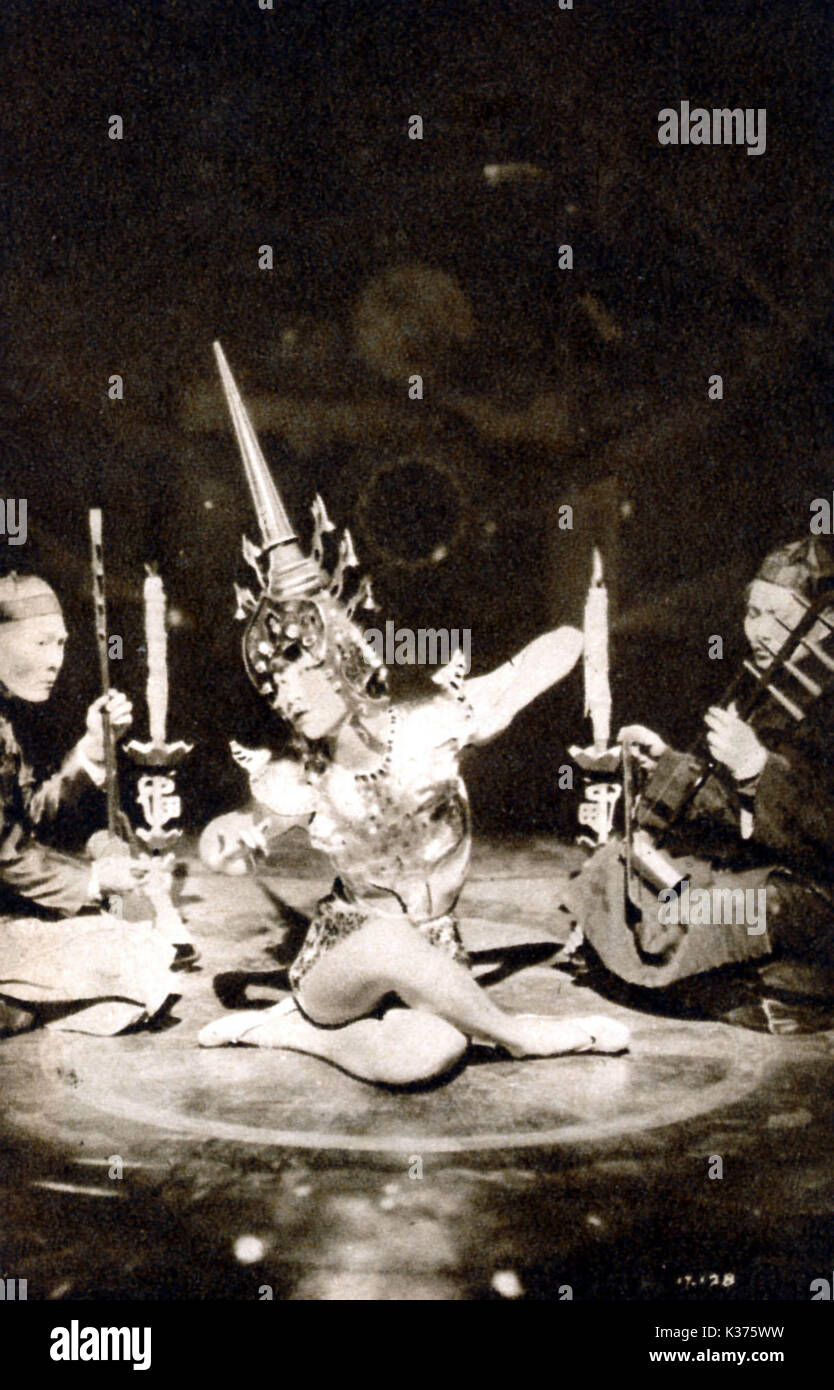 ANNA MAY WONG PICCADILLY PHOTO DE LA RONALD GRANT Date : 1929 Banque D'Images