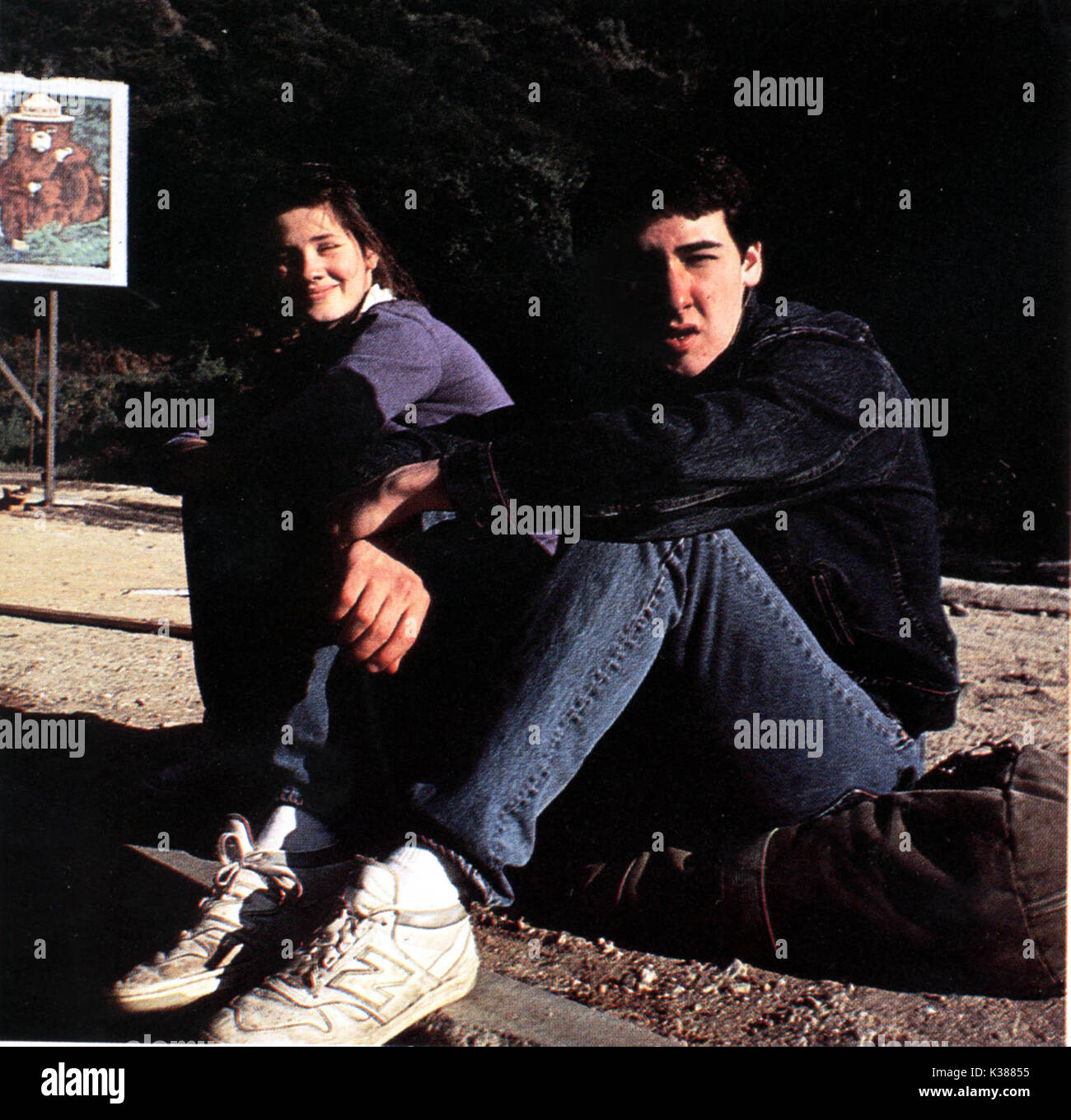 La chose sûre DAPHNE ZUNIGA, John Cusack Date : 1985 Banque D'Images