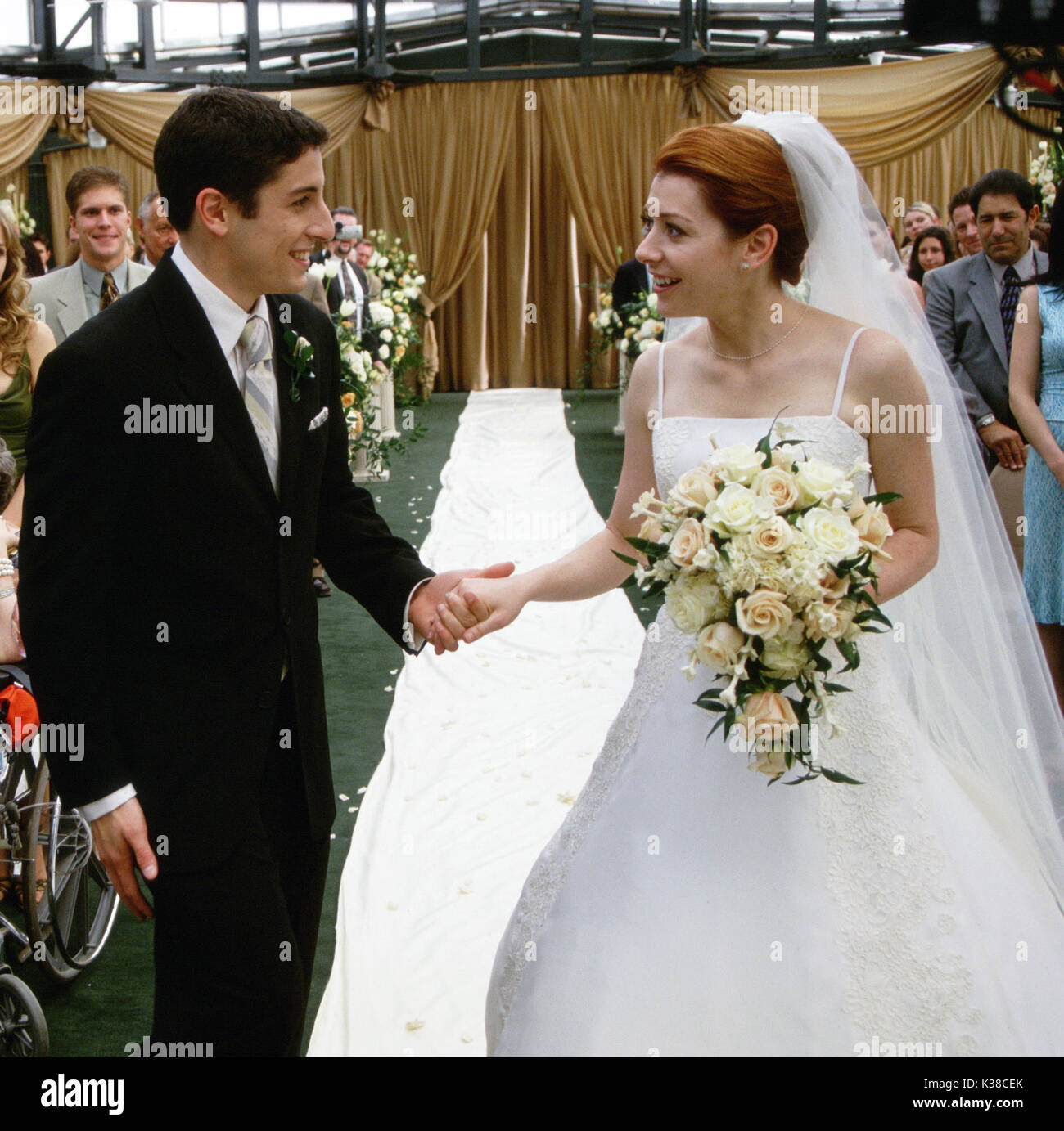 Mariage américain Jason Biggs et Alyson Hannigan UN FILM UNIVERSEL DE LA RONALD GRANT Date d'archivage : 2003 Banque D'Images