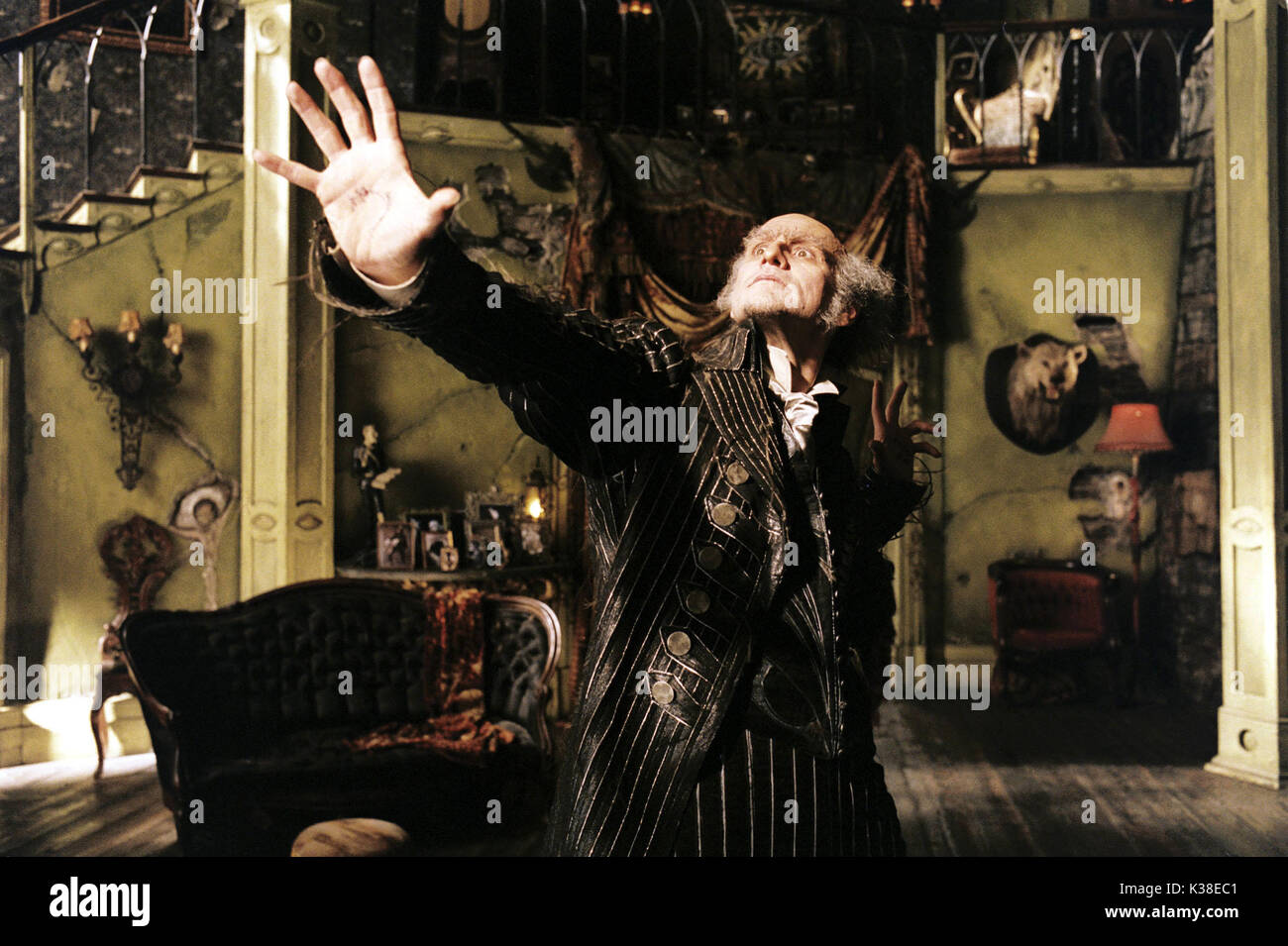 LEMONY SNICKET'S A SERIES OF UNFORTUNATE INCIDENT (US 2004) JIM CARREY Date : 2004 Banque D'Images