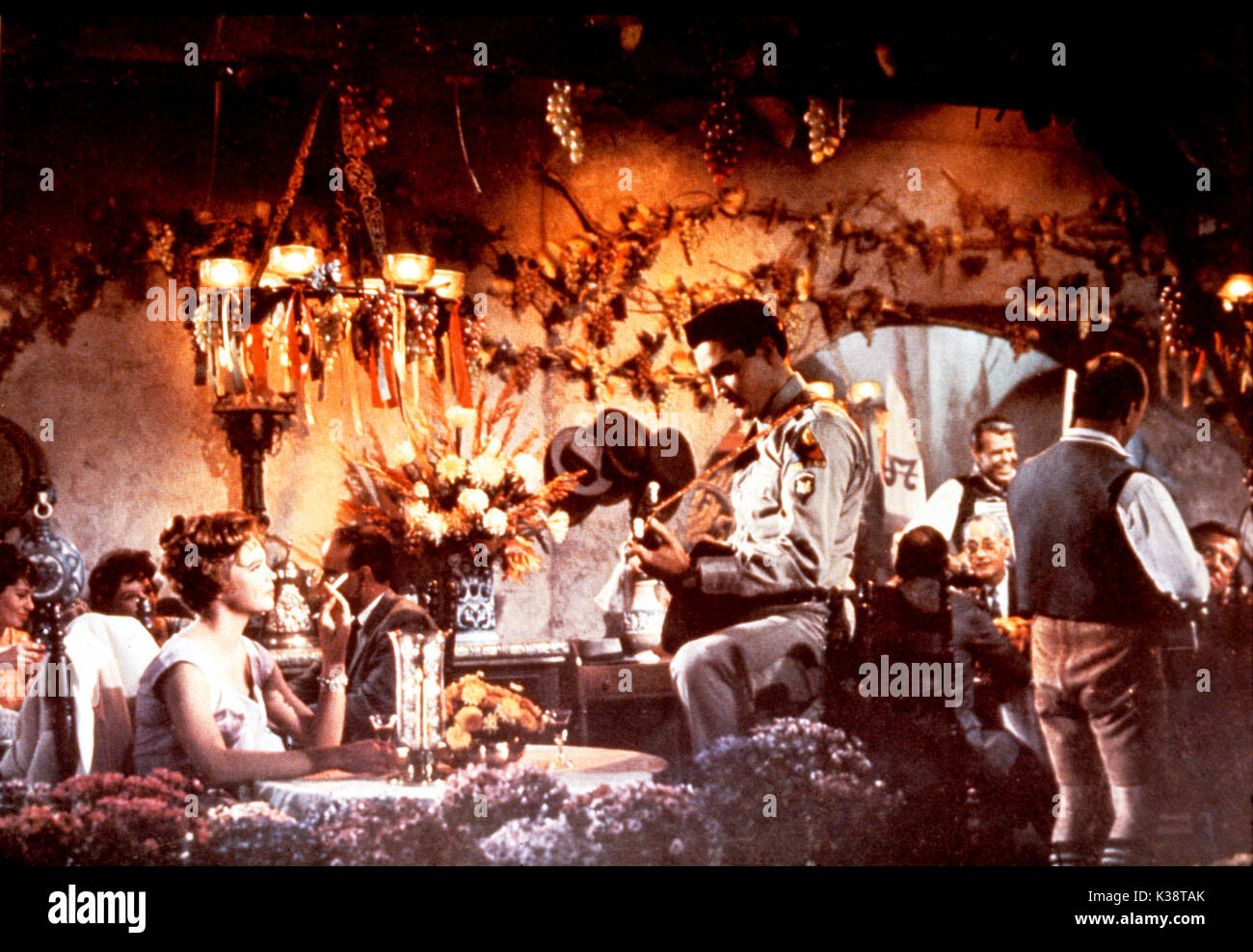 G.I. BLUES JULIET PROWSE, ELVIS PRESLEY Date : 1960 Banque D'Images