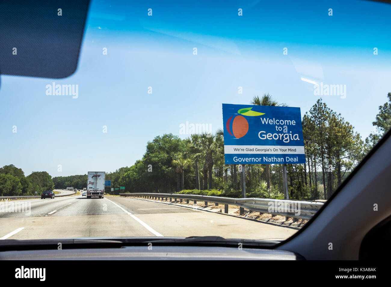 Georgia Kingsland Interstate 95 I-95 Highway, côte est, panneau de bienvenue de l'État, vue intérieure du véhicule par le pare-brise, Banque D'Images