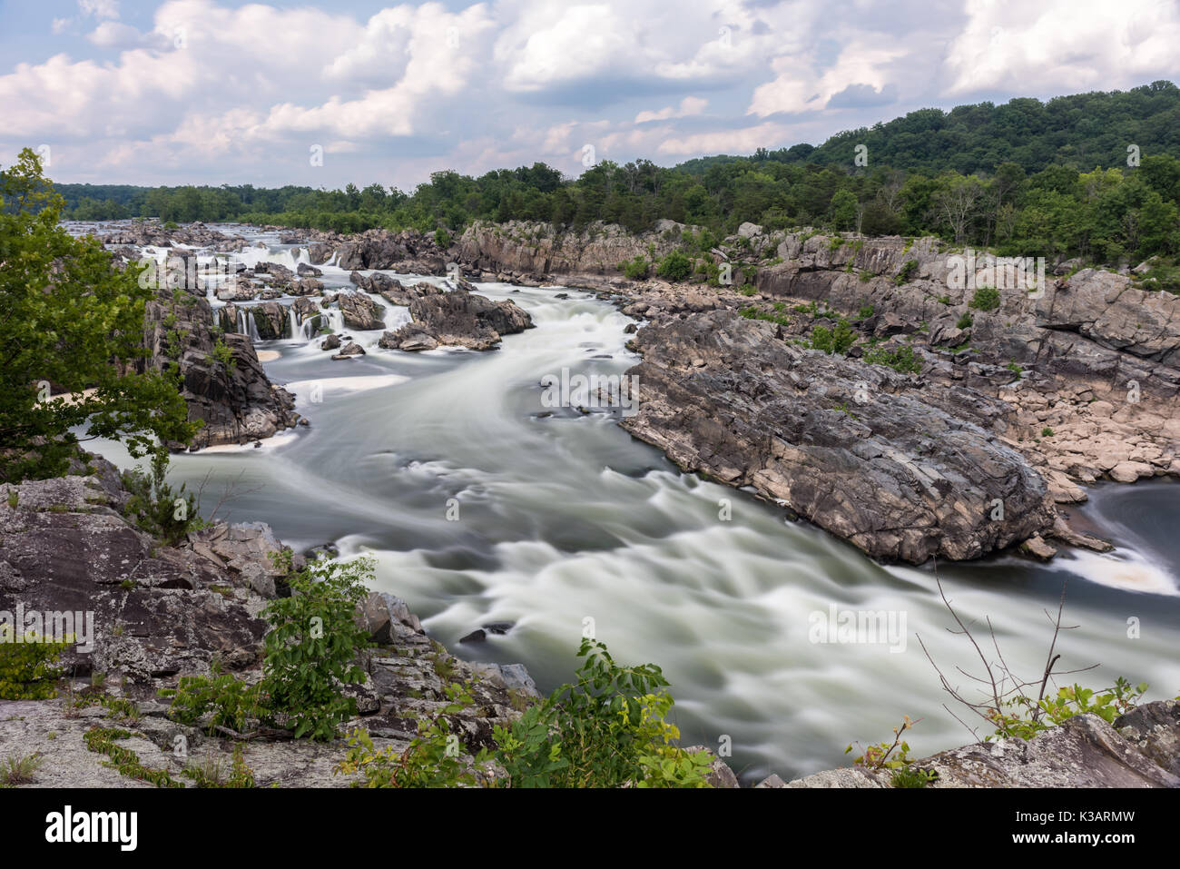 Great Falls Park en Virginie, États-Unis. Il est le long des berges de la rivière Potomac, dans le nord du comté de Fairfax. Banque D'Images