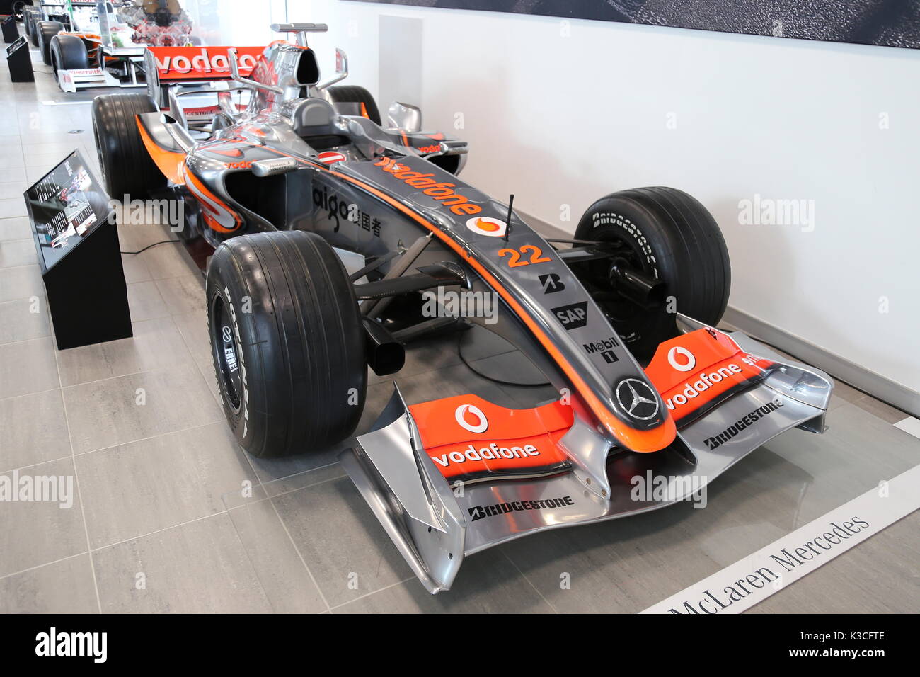 McLaren Mercedes MP4/22 (2007), Mercedes-Benz World, Brooklands, Weybridge, Surrey, Angleterre, Grande-Bretagne, Royaume-Uni, Royaume-Uni, Europe Banque D'Images