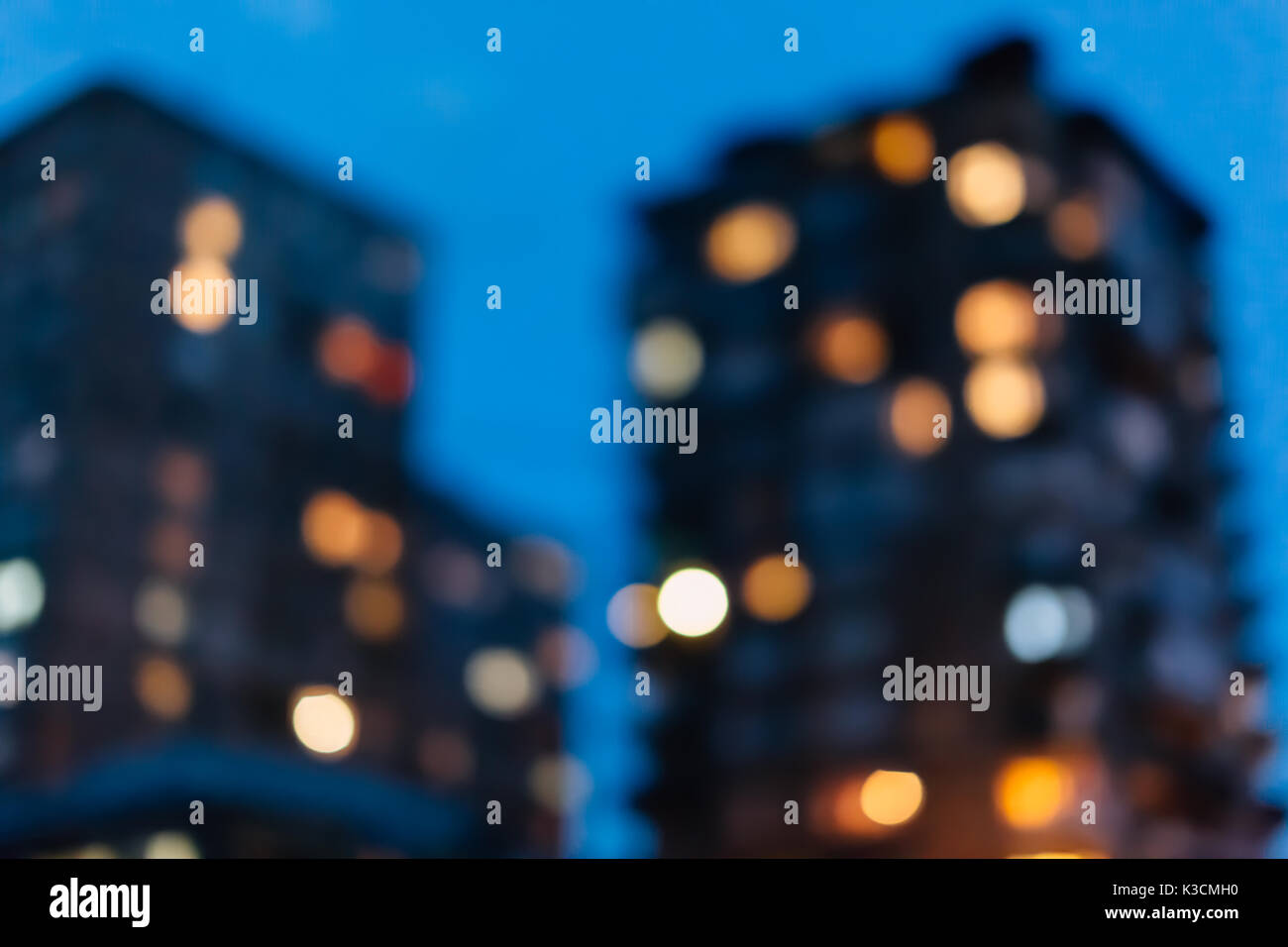 Des capacités des lumières dans la nuit Banque D'Images