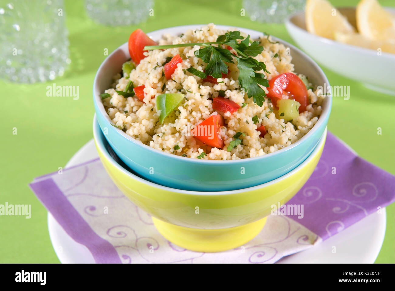 Plat végétarien salade de couscous, taboulé, salade de persil, Libanais, des sablages, salade de couleur Banque D'Images