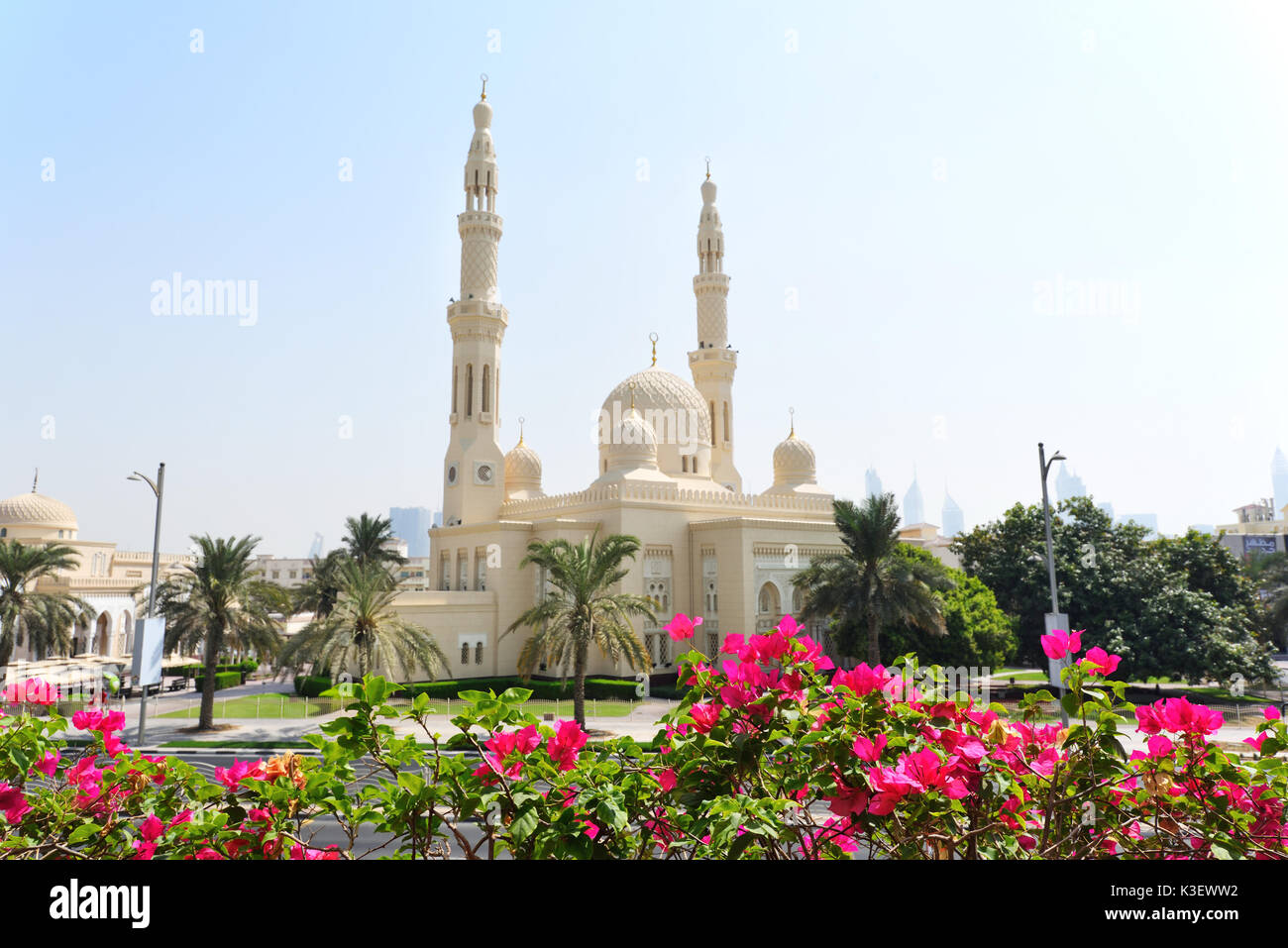 Dubaï, Émirats arabes unis - Oct 8, 2016 : grande mosquée de Jumeirah à Dubai,la mosquée de Jumeirah est la seule mosquée de Dubaï qui est ouvert au public un Banque D'Images