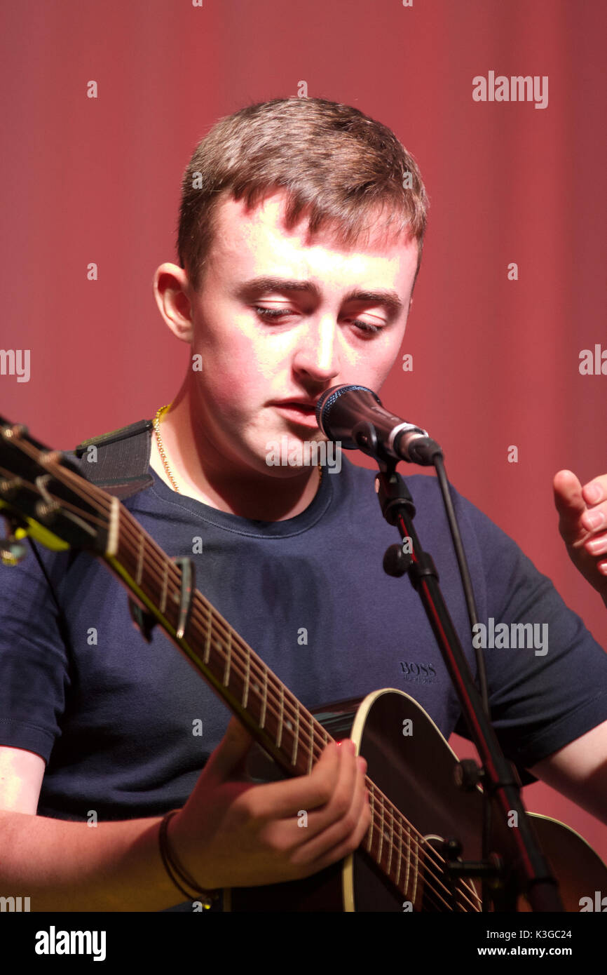 Londres, Royaume-Uni. 3 Septembre, 2017. Jamie Wooding au maire de Londres Concerts Grand Final qui a eu lieu à Westfield, bergers Bush, Londres. Douze finalistes il bataille .Concerts est plus qu'un concours. Pour ceux qui restent le cours, une foule de possibilités s'ouvre à eux par une plus large Busk à Londres - programme payé pas cher, les terres privées de la rue avec le potentiel de gains de travail, la gestion de l'événement et de l'industrie l'accès.©Keith Larby/Alamy Live News Banque D'Images