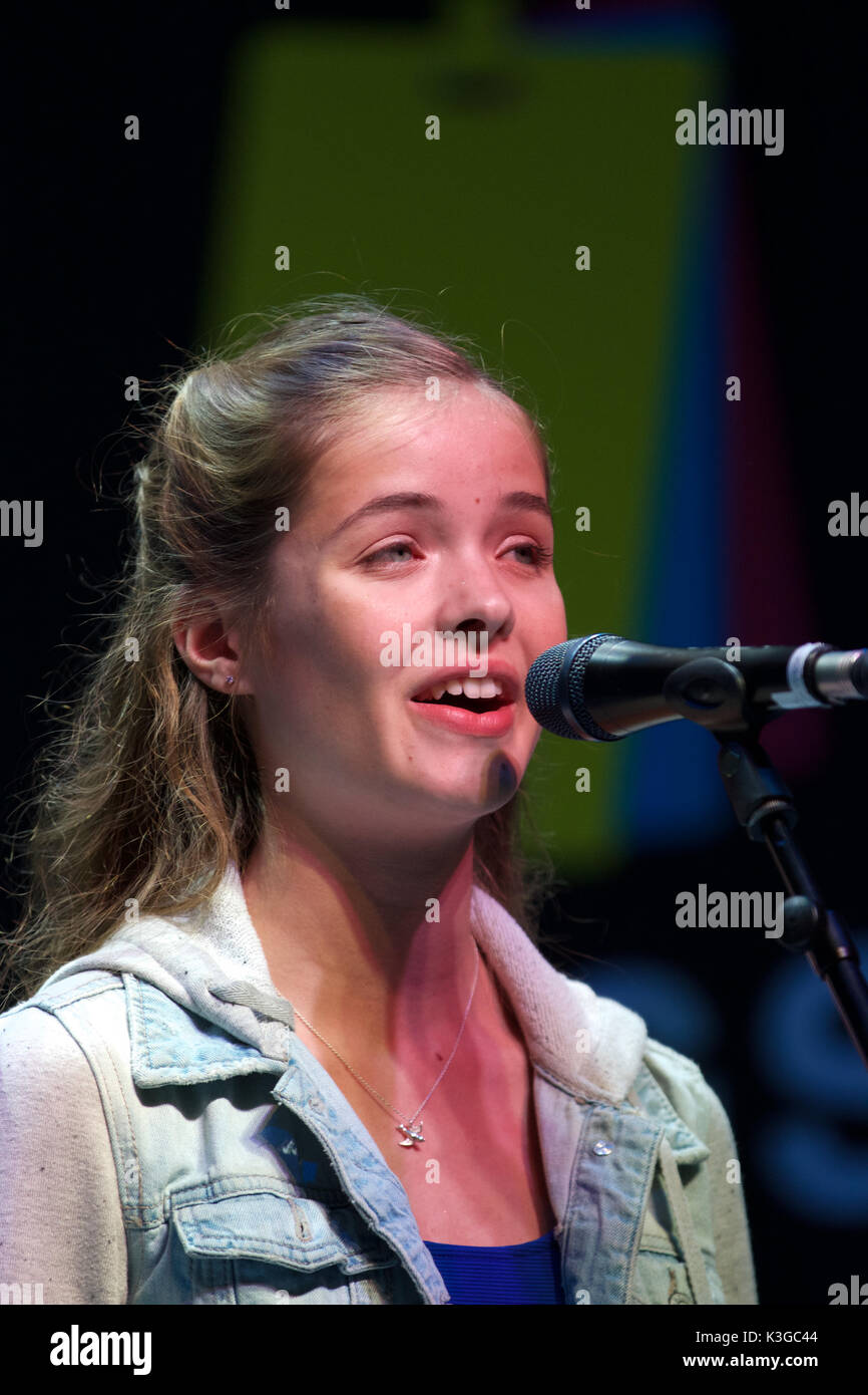 Londres, Royaume-Uni. 3 Septembre, 2017. Josephine Shaw assiste à la maire de Londres Concerts Grand Final qui a eu lieu à Westfield, bergers Bush, Londres. Douze finalistes il bataille .Concerts est plus qu'un concours. Pour ceux qui restent le cours, une foule de possibilités s'ouvre à eux par une plus large Busk à Londres - programme payé pas cher, les terres privées de la rue avec le potentiel de gains de travail, la gestion de l'événement et de l'industrie l'accès.©Keith Larby/Alamy Live News Banque D'Images