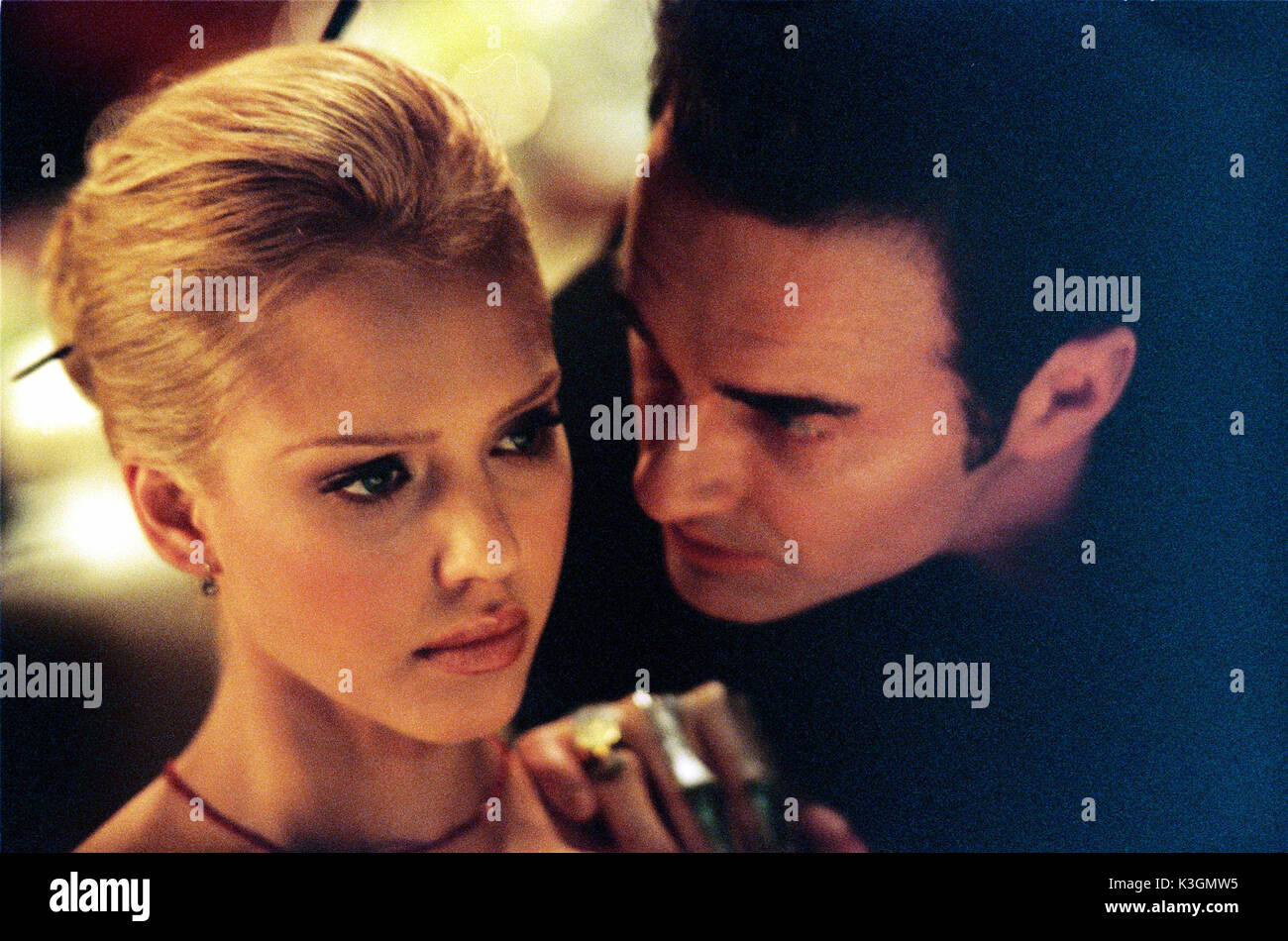 Les quatre fantastiques JULIAN MCMAHON que M. Victor Von Doom, JESSICA ALBA aussi La Femme Invisible Date : 2005 Banque D'Images