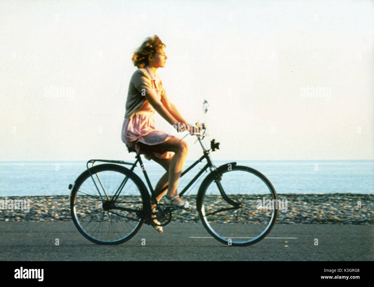 WISH You Were Here EMILY LLOYD Date : 1987 Banque D'Images