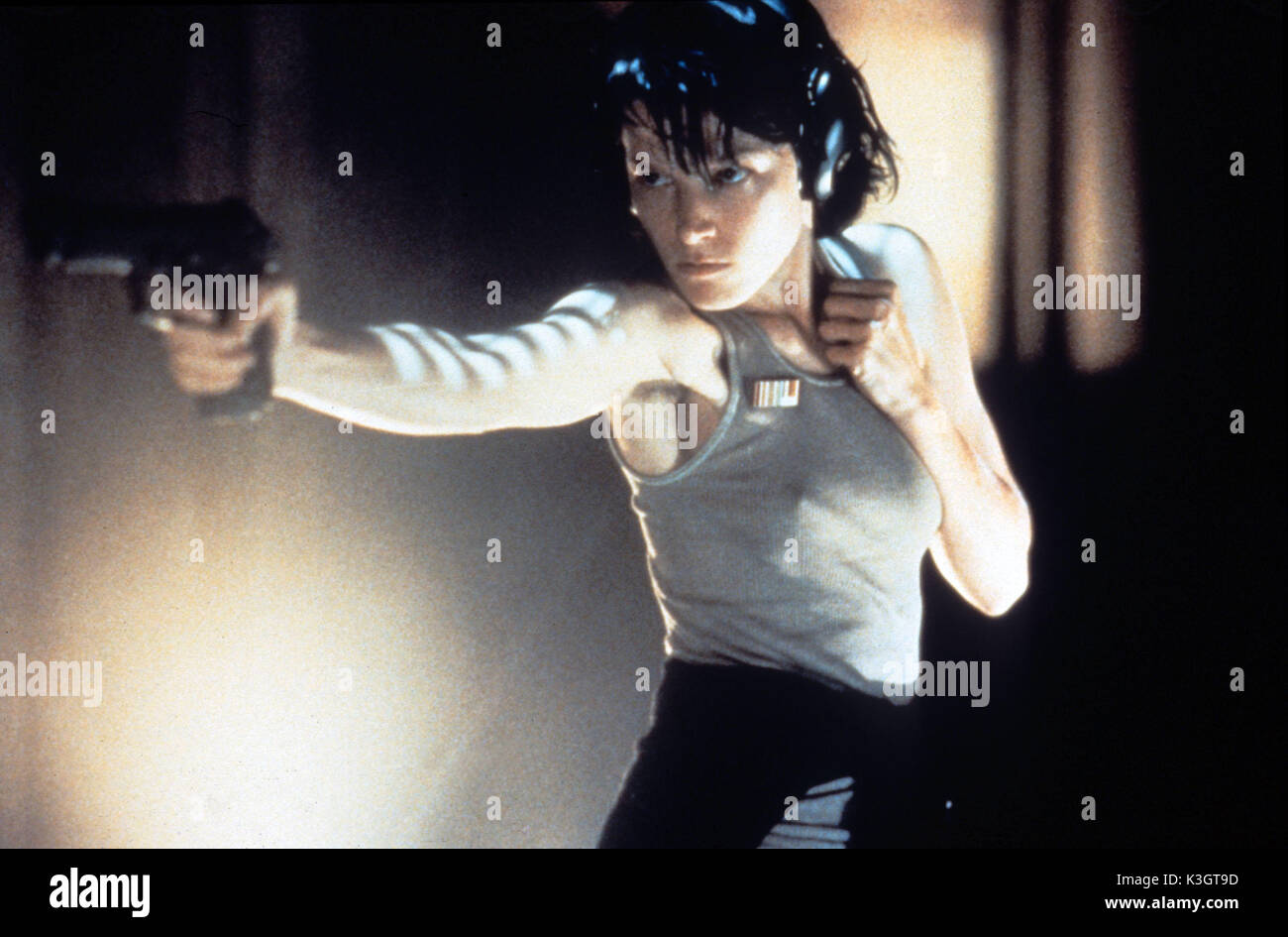 POINT DE NON-RETOUR aka L'assassin Bridget Fonda Date : 1993 Banque D'Images