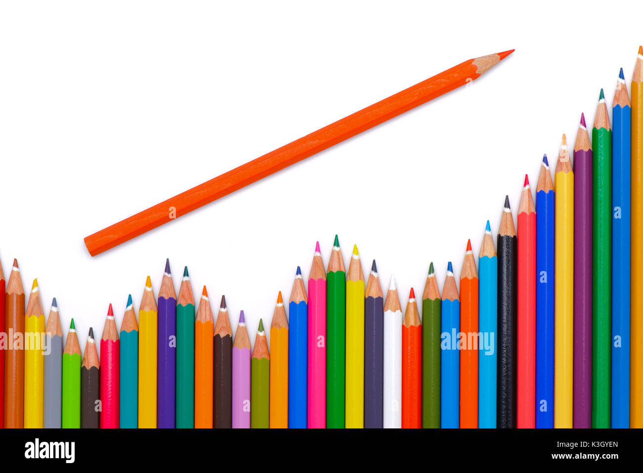 Crayons de couleur, crayons de couleur Sélectionnez un graphique avec la croissance Banque D'Images