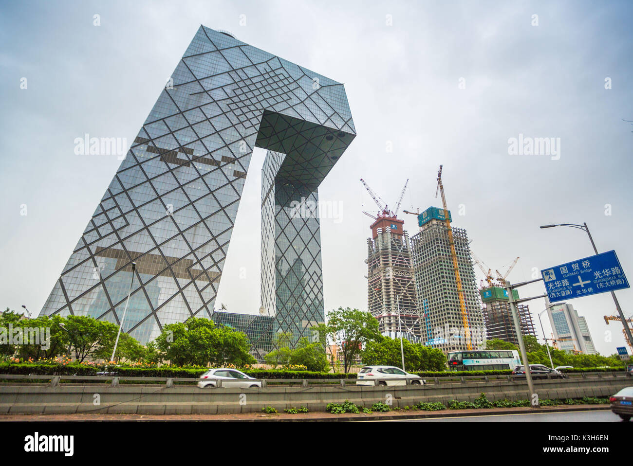 La Chine, la ville de Pékin, CCTV, gratte-ciel Banque D'Images
