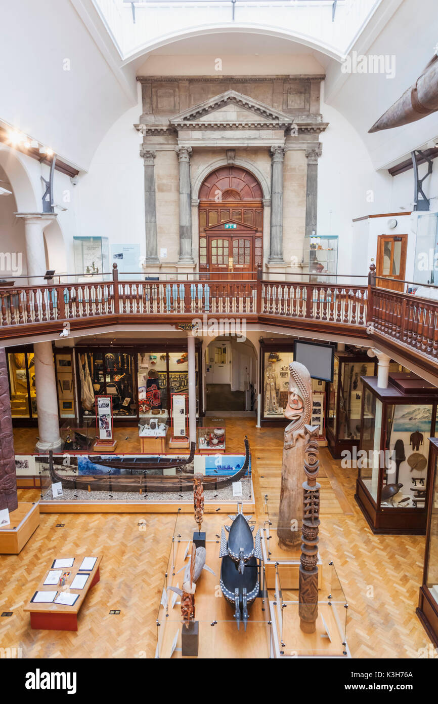 L'Angleterre, Cambridge, Cambridgeshire, Musée de l'Université d'archéologie et d'anthropologie, vue intérieure Banque D'Images