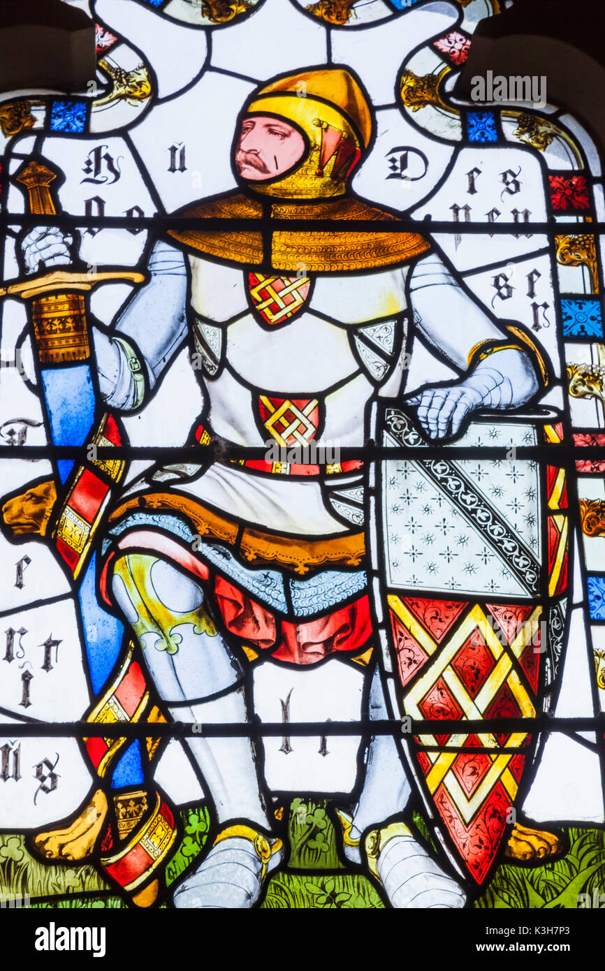 Pays de Galles, Cardiff, Cardiff Castle, vitrail représentant un chevalier Banque D'Images