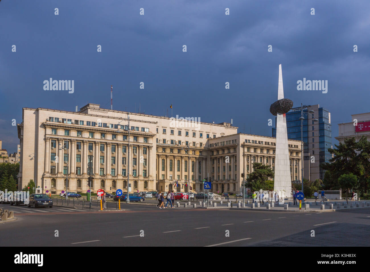 Roumanie, Bucarest ville, place de la révolution, le Senat, ex-comunist siège, Banque D'Images
