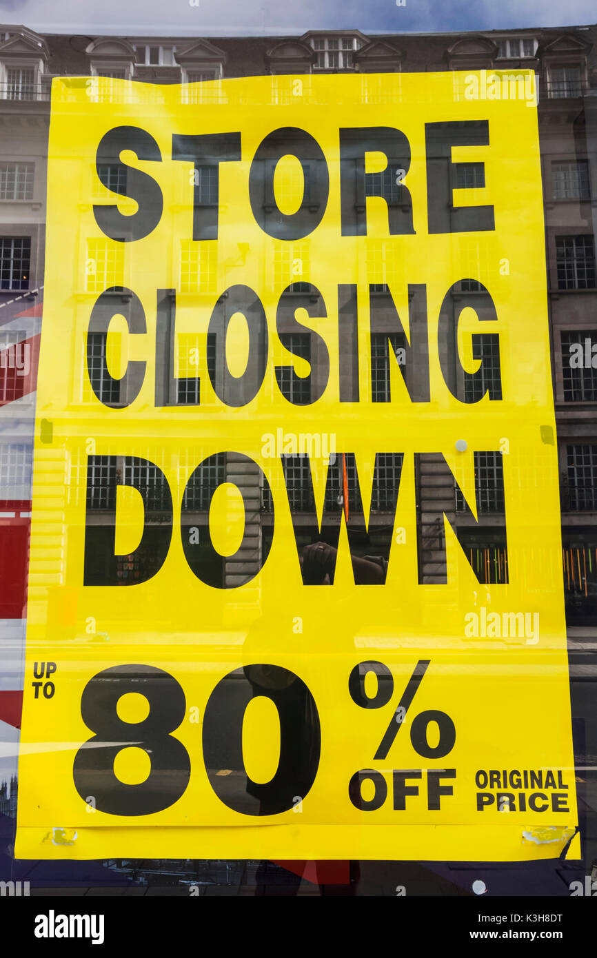 L'Angleterre, Londres, Regent Street, la fermeture du magasin Sign Banque D'Images