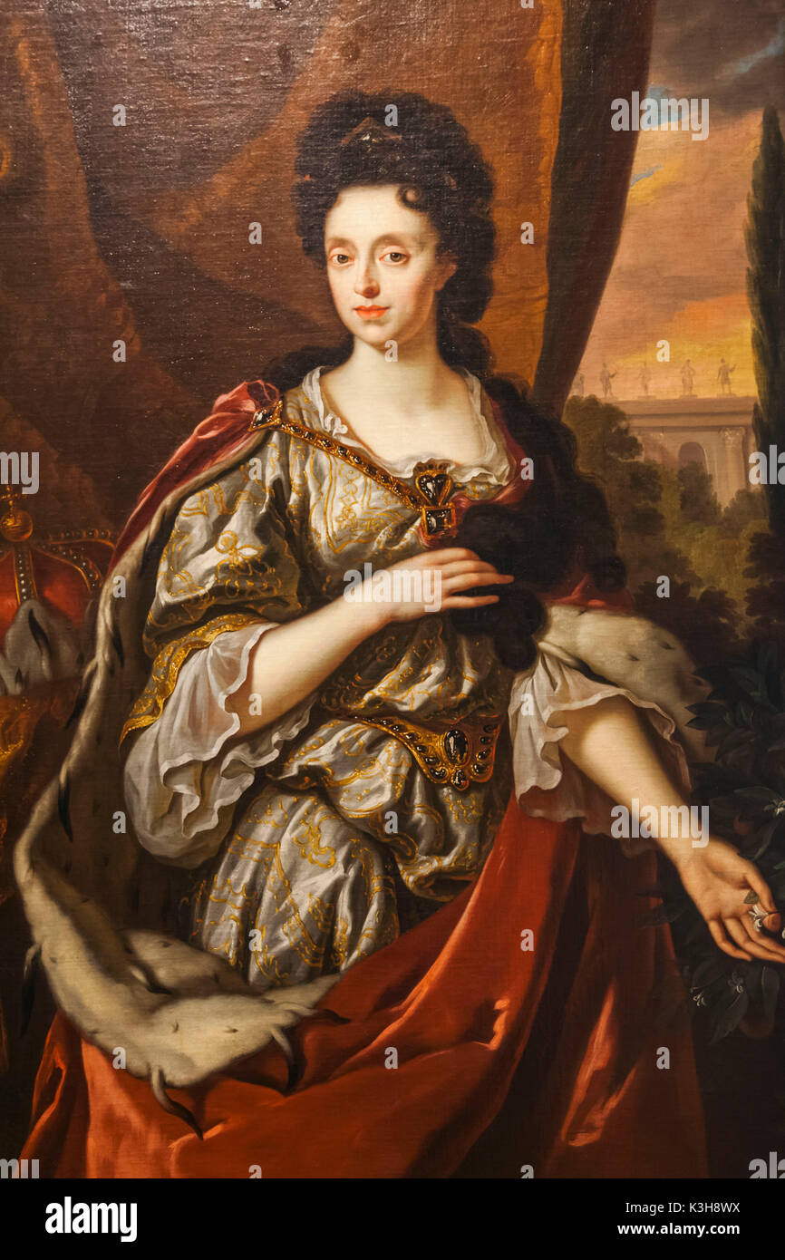 Germany, Bavaria, Munich, musée national bavarois, Portrait de Anna Maria Luisa de Médicis daté 1708 Banque D'Images