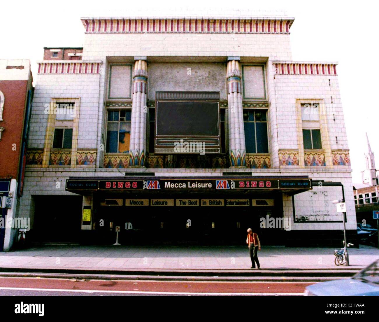 Ancien CINÉMA CARLTON, Essex Road, Islington, Londres Banque D'Images Ancien CINÉMA CARLTON, Essex Road, Islington, Londres Banque D'Images