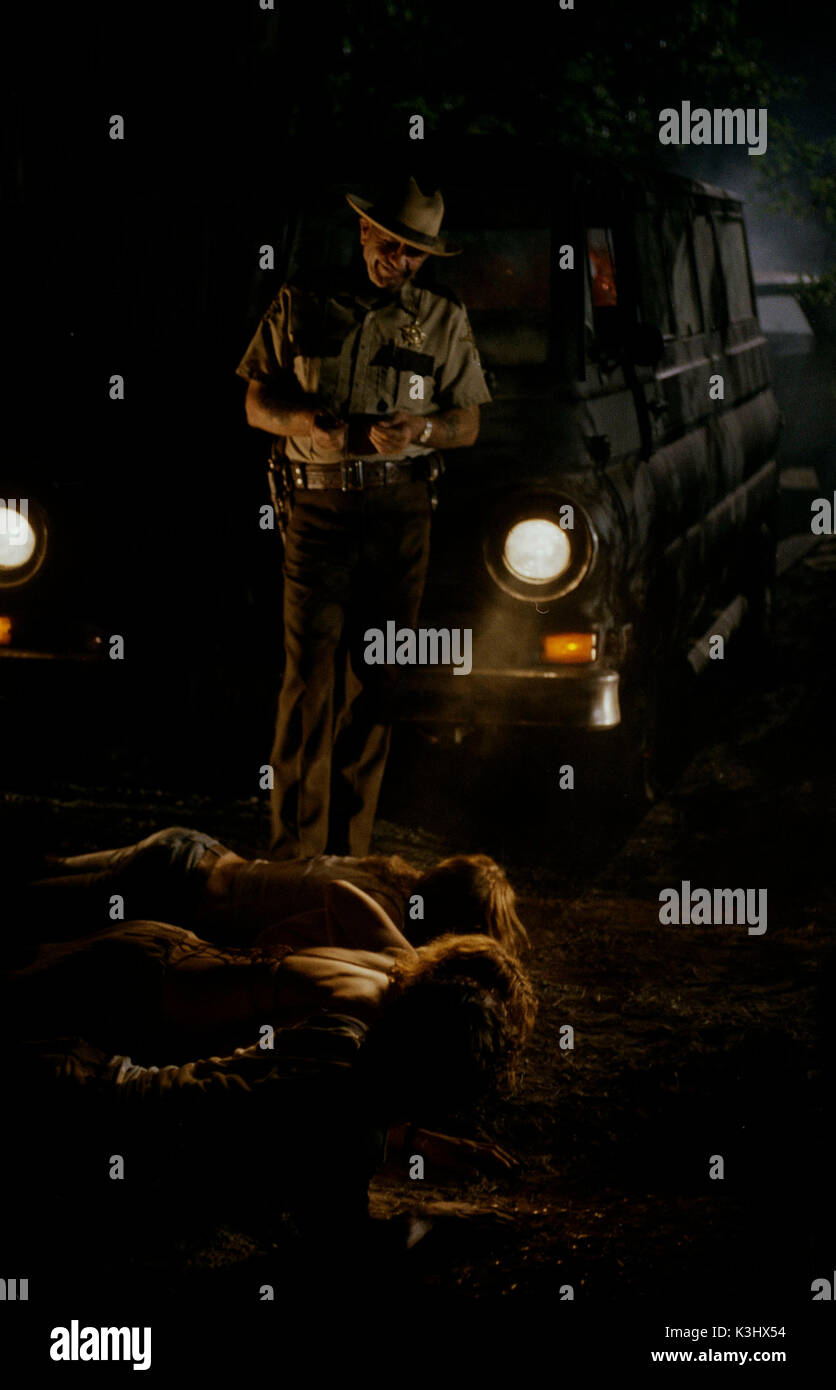 Le Texas Chainsaw Massacre R LEE ERNEY Date : 2003 Banque D'Images