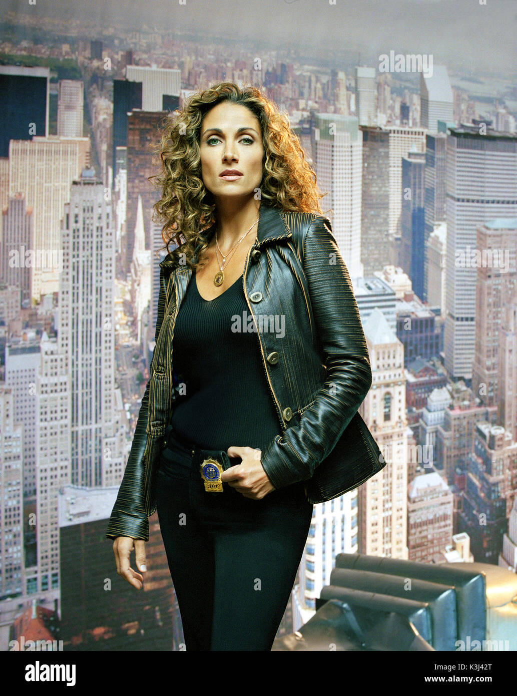 CSI : NY aka CSI : NEW YORK MELINA KANAKAREDES comme Det. Stella Bonasera Banque D'Images