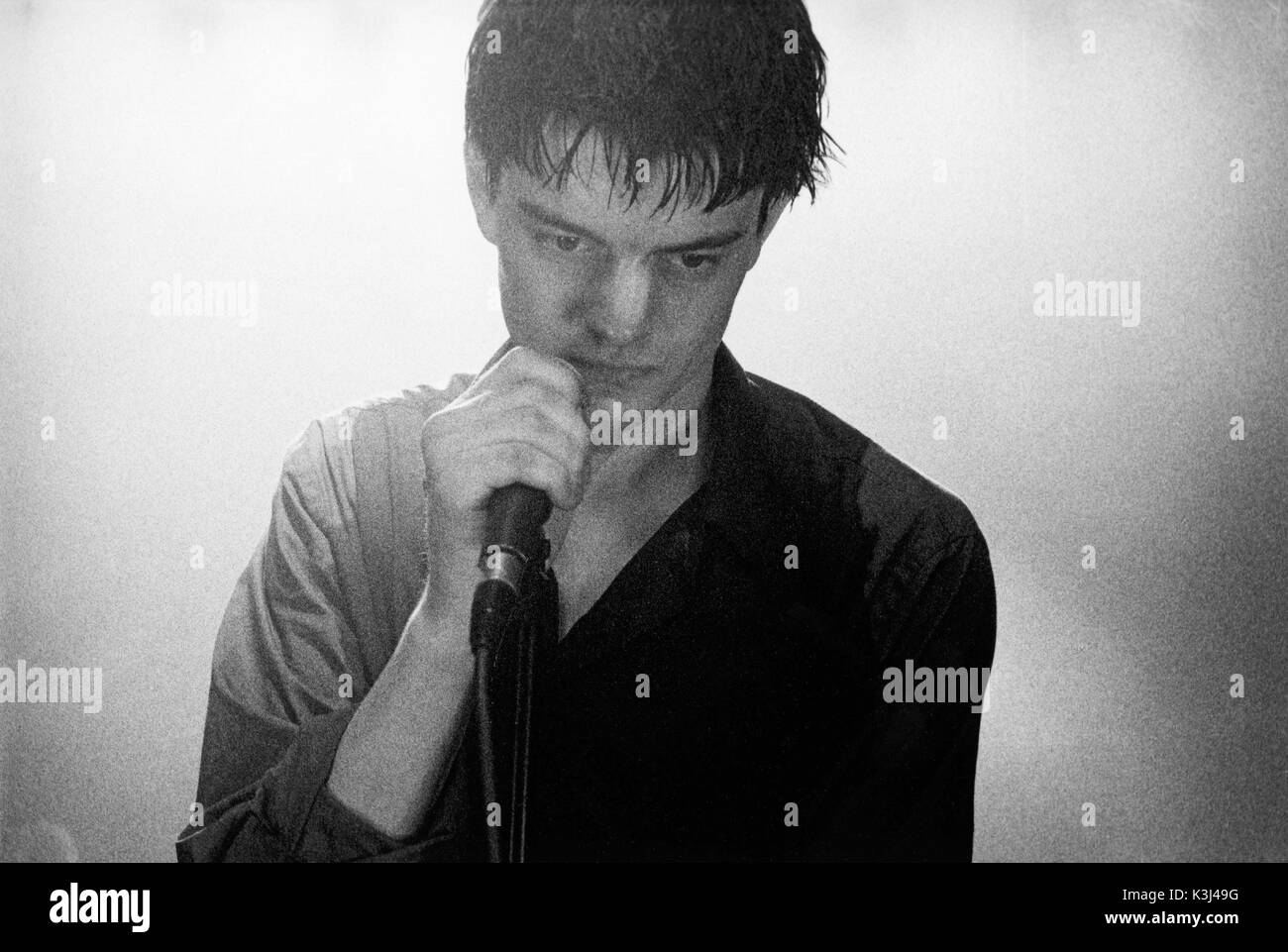 SAM RILEY DE CONTRÔLE comme Ian Curtis Date : 2007 Banque D'Images