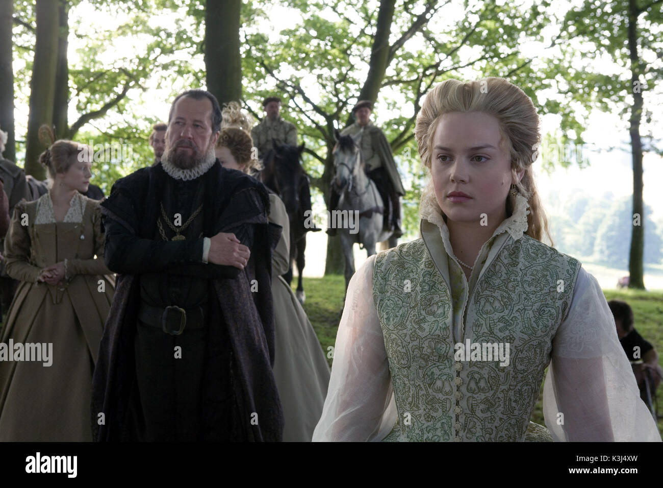 ELIZABETH : L'ÂGE D'OR GEOFFREY RUSH comme Sir Francis Walsingham, Abbie Cornish comme Bess Throckmorton ne remettent pas en prêt jusqu'en janvier 2008 ELIZABETH : L'âge d'or Date : 2007 Banque D'Images