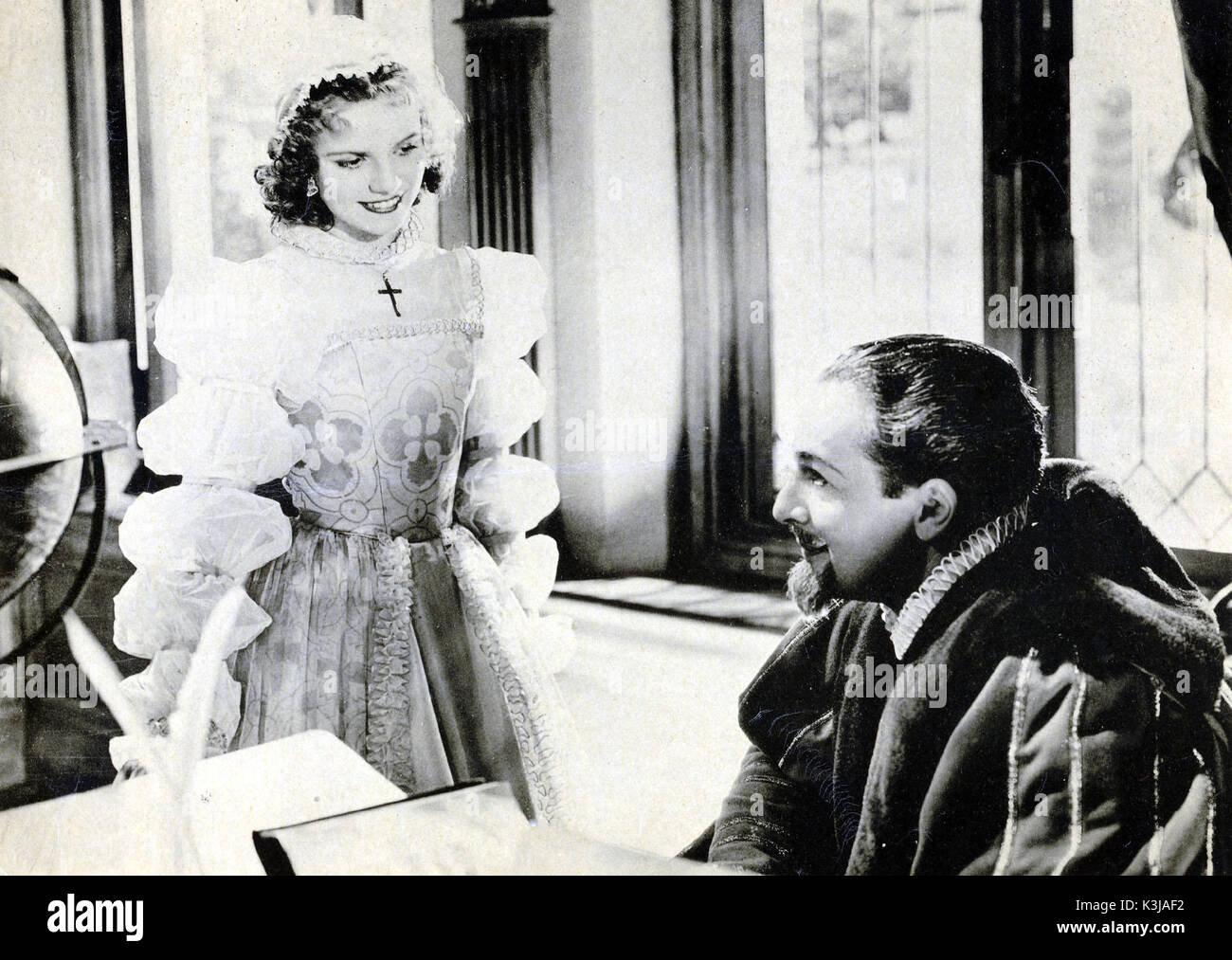 TUDOR ROSE NOVA PILBEAM comme Lady Jane Grey, LESLIE PERRINS comme TUDOR ROSE Thomas Seymour Date : 1936 Banque D'Images