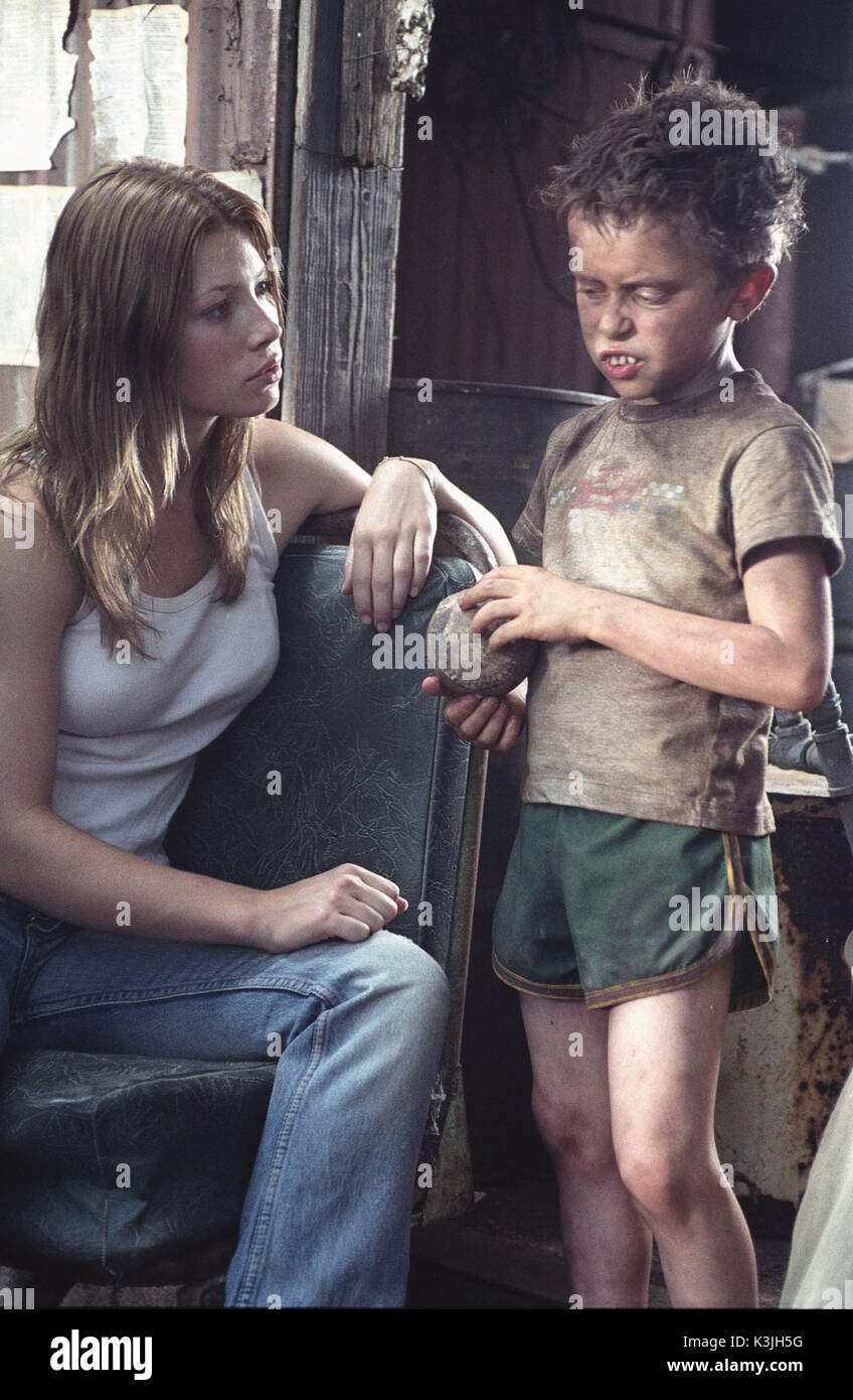 Le Texas Chainsaw Massacre Jessica Biel Le Texas Chainsaw Massacre Jessica Biel Date : 2003 Banque D'Images