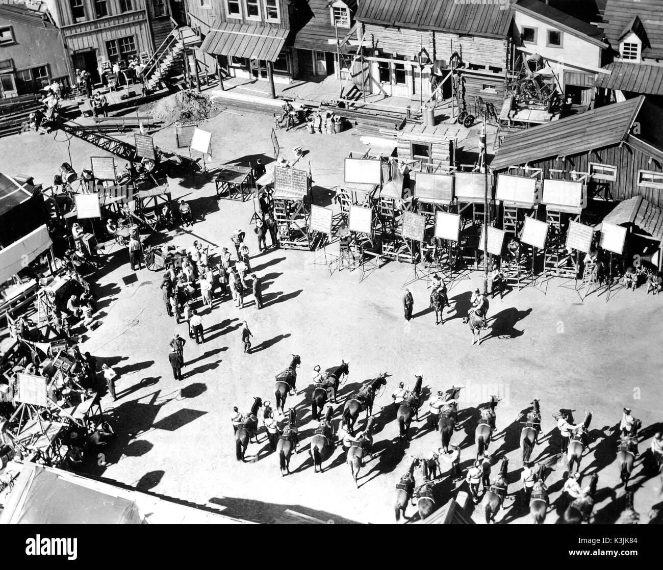 Cette tourné à partir de 1940 montre l'importance, dans le soleil de la Californie, les réflecteurs sont à remplir dans l'ombre au plein soleil Banque D'Images