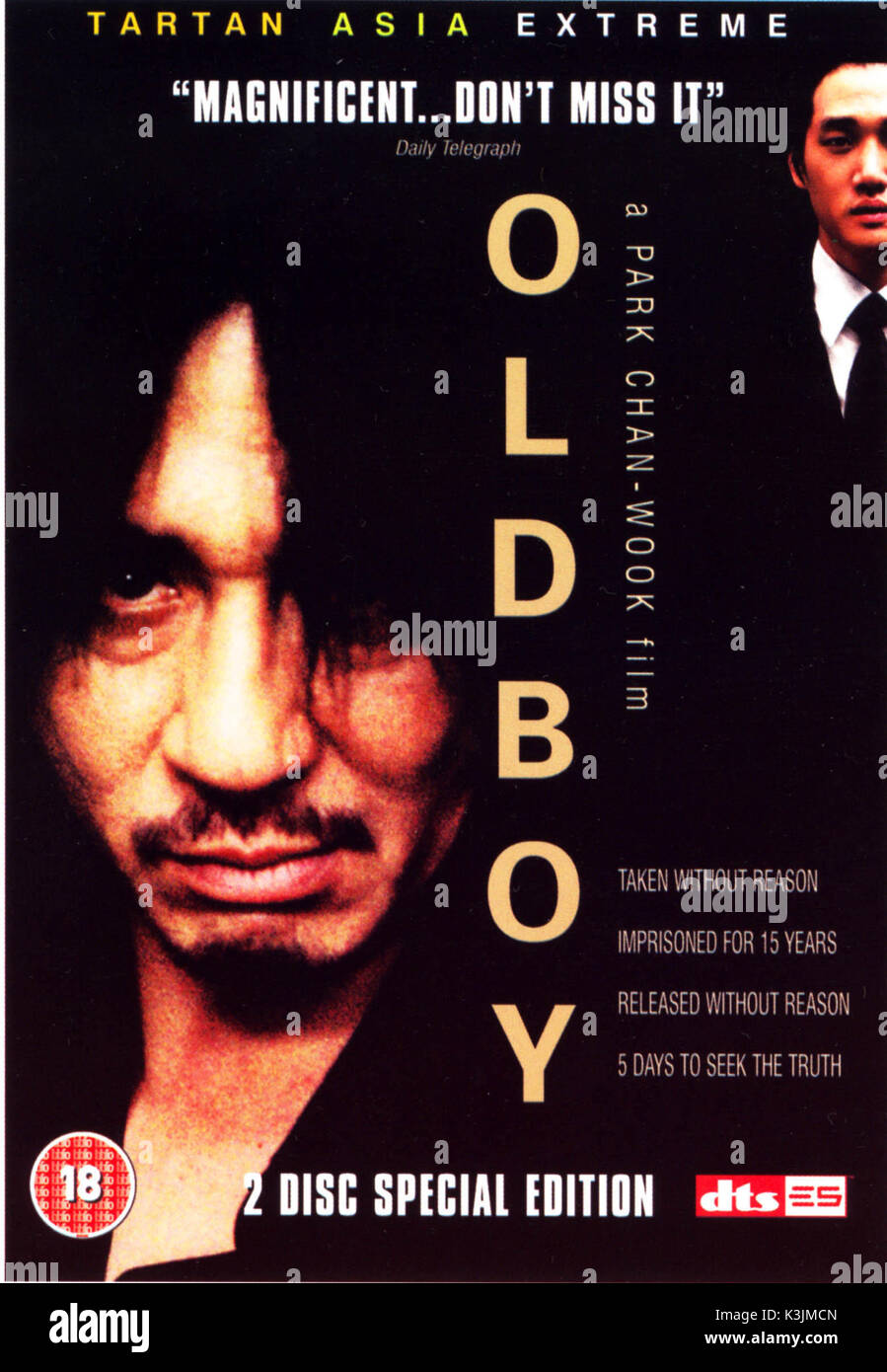 OLD BOY BLACKGUY MIN-SIK CHOI que Dae-su Oh Date : 2003 Banque D'Images
