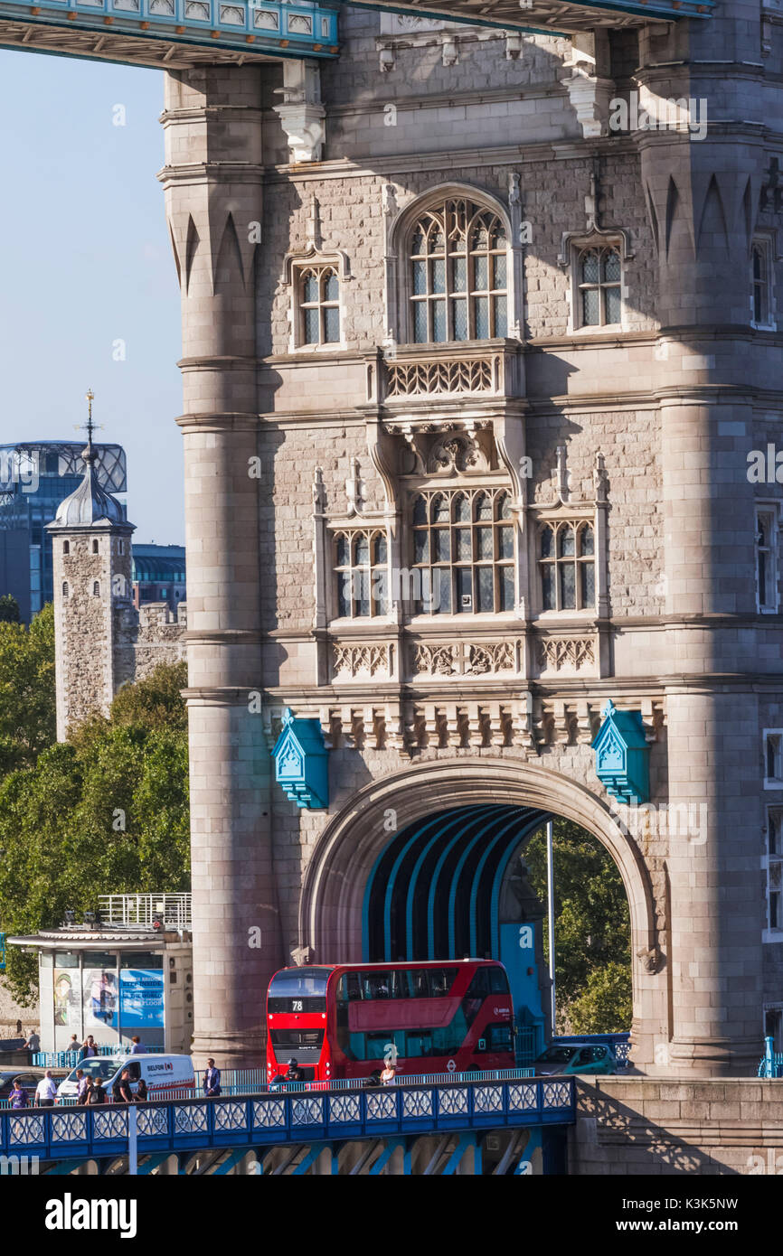 L'Angleterre, Londres, Tower Bridge Banque D'Images