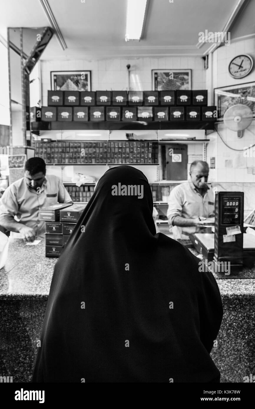 L'Iran, au centre de l'Iran, Yazd, Haj Khalifeh Ali Rahbar, pâtisserie traditionnelle, de l'intérieur Banque D'Images