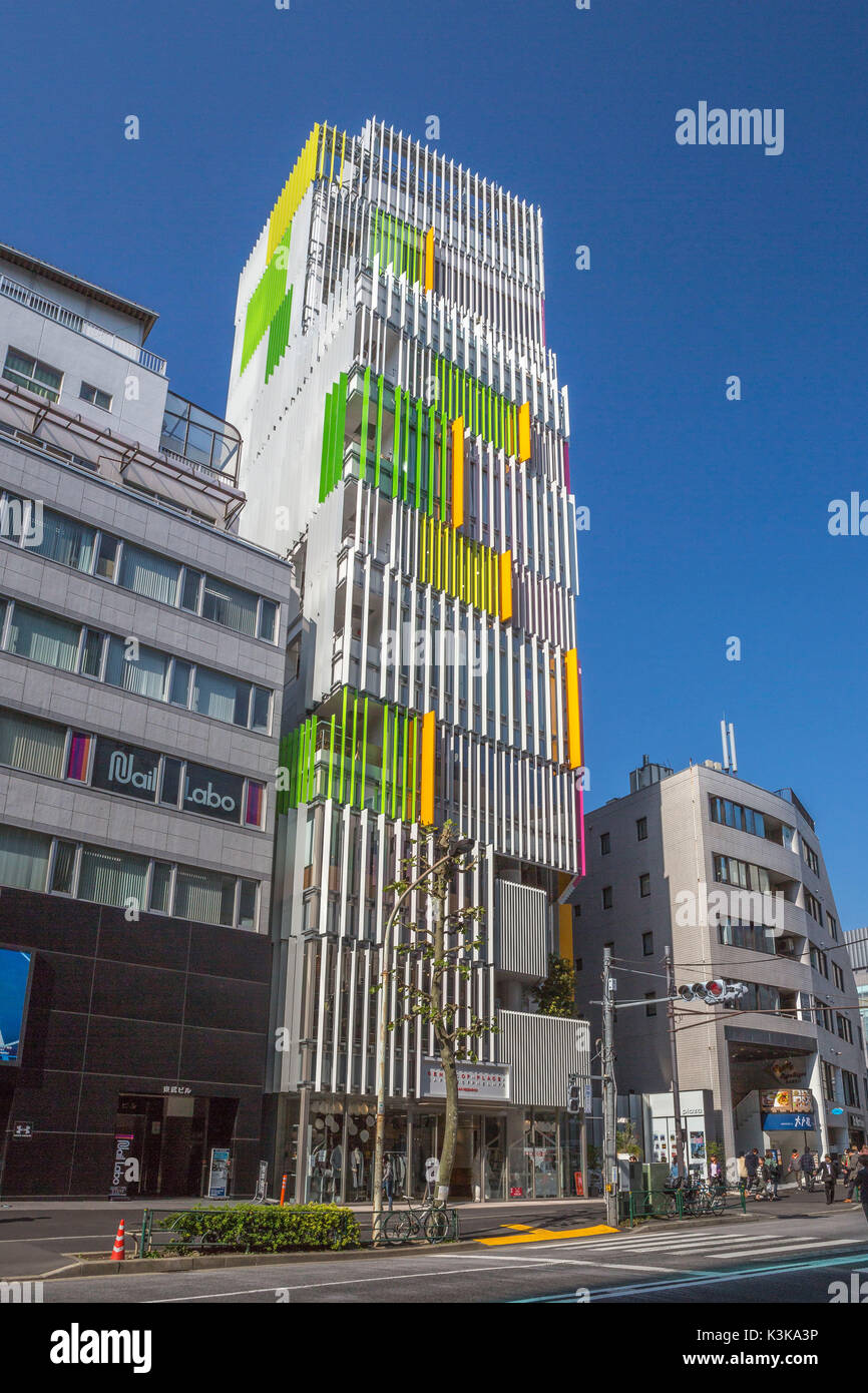 Le Japon, la ville de Tokyo, Harajuku Architecture Zone Banque D'Images