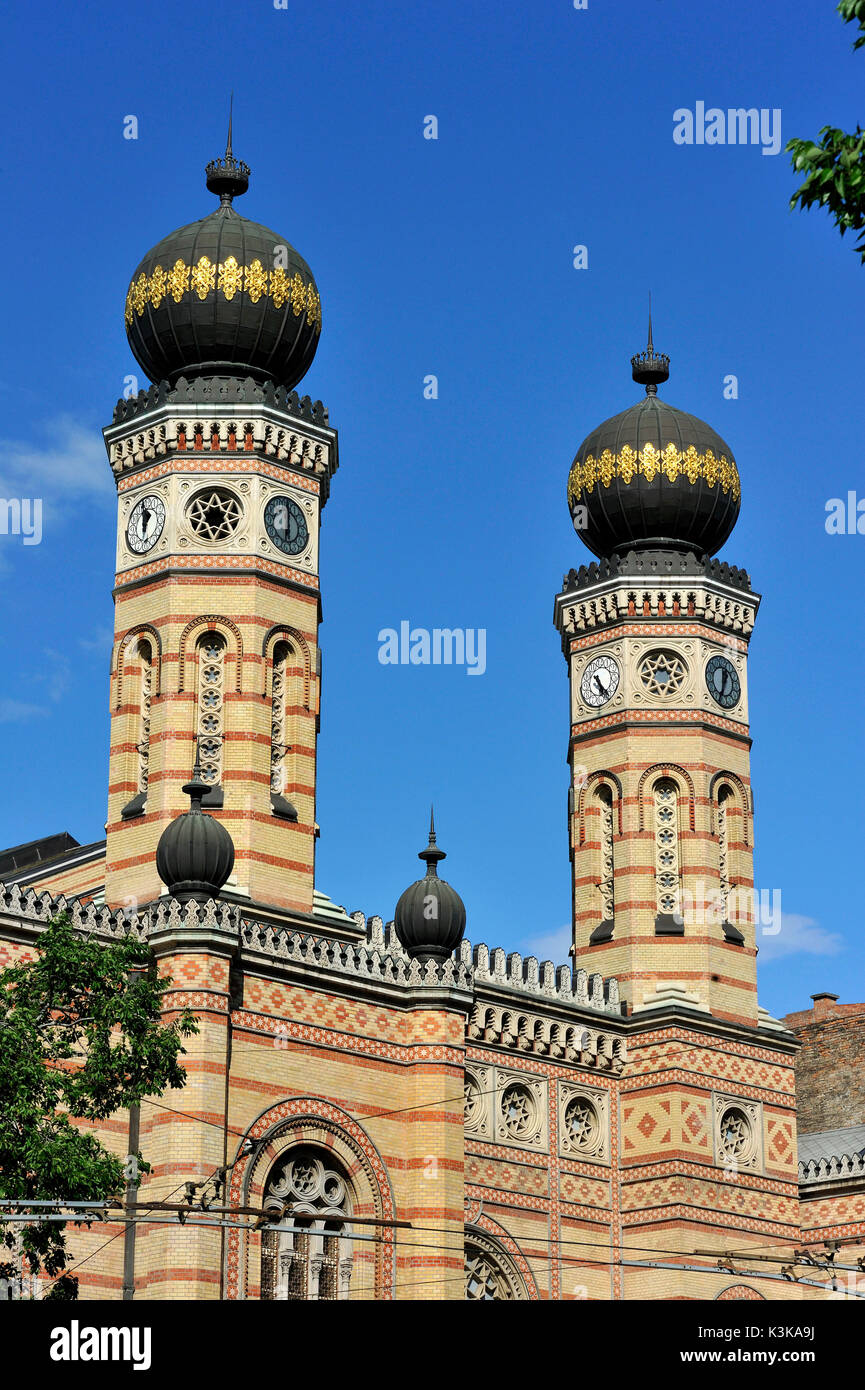 La Hongrie, Budapest, inscrite au Patrimoine Mondial de l'UNESCO, la Grande Synagogue construite entre 1854 et 1859 par l'architecte viennois Ludwig Förster dans le style mauresque Banque D'Images