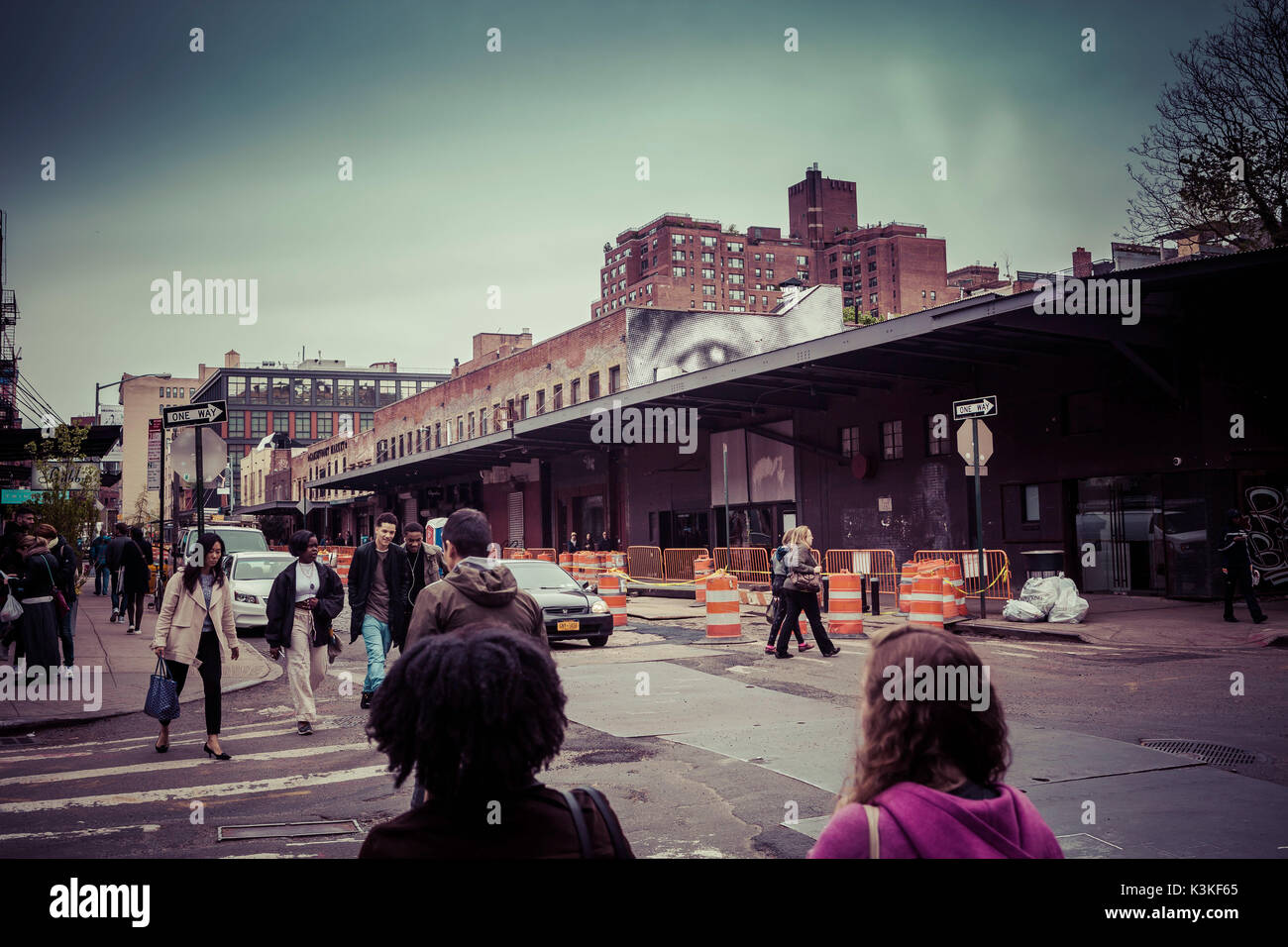 Streetview, les piétons et les sections locales à Chelsea, Art District, Manhattan, New York, USA Banque D'Images