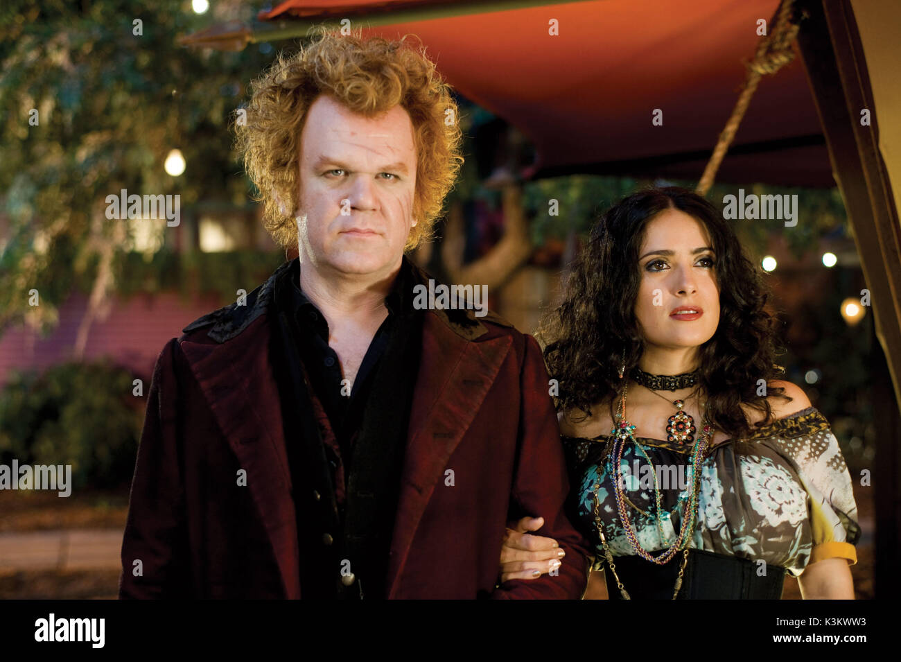 CIRQUE DU FREAK : L'ASSISTANT DU VAMPIRE [US] 2009 Cirque du Freak aka JOHN C. REILLY, Salma Hayek Date : 2009 Banque D'Images