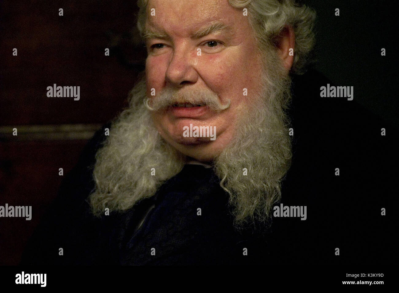 BLEAK HOUSE RICHARD GRIFFITHS comme M. Bayham Badger Date : 2005 Banque D'Images