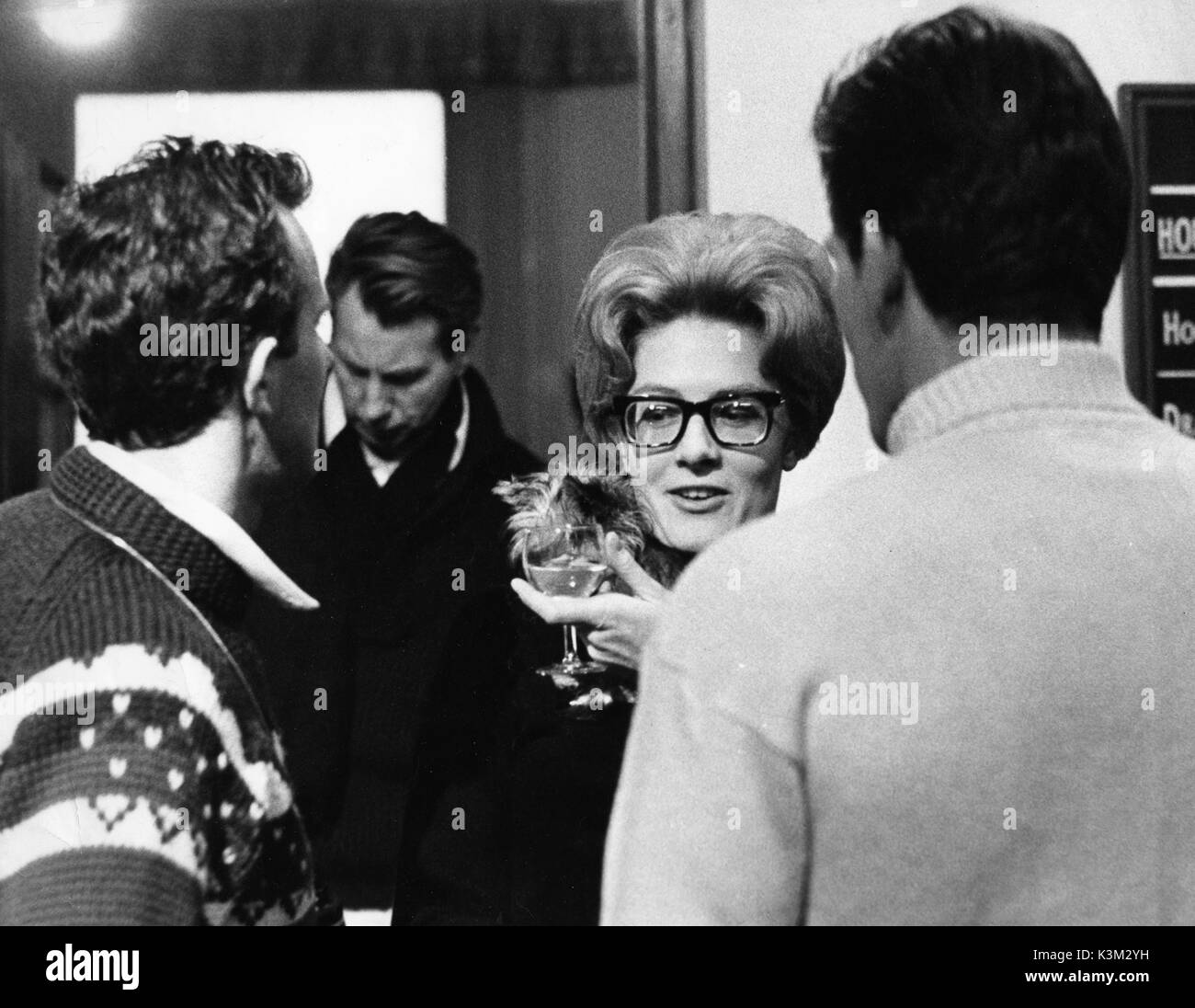 TONY RICHARDSON et Vanessa Redgrave circa début des années 1960, TONY RICHARDSON et Vanessa Redgrave datant du début des années 1960 Banque D'Images TONY RICHARDSON et Vanessa Redgrave circa début des années 1960, TONY RICHARDSON et Vanessa Redgrave datant du début des années 1960 Banque D'Images