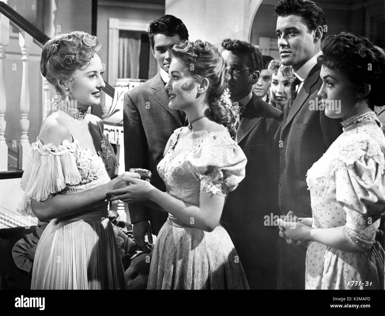 Tout ce que je désir [1953] Barbara Stanwyck, MARCIA HENDERSON [Center] Date : 1953 Banque D'Images