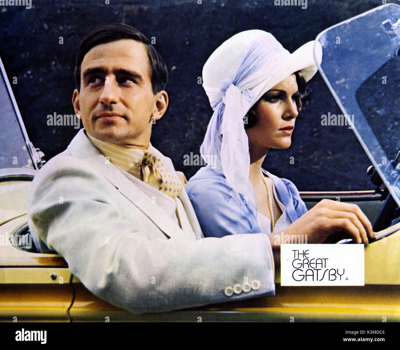 GATSBY LE MAGNIFIQUE [US] 1974 SAM Waterston comme Nick Carraway, LOIS CHILES comme Jordan Baker Date : 1974 Banque D'Images