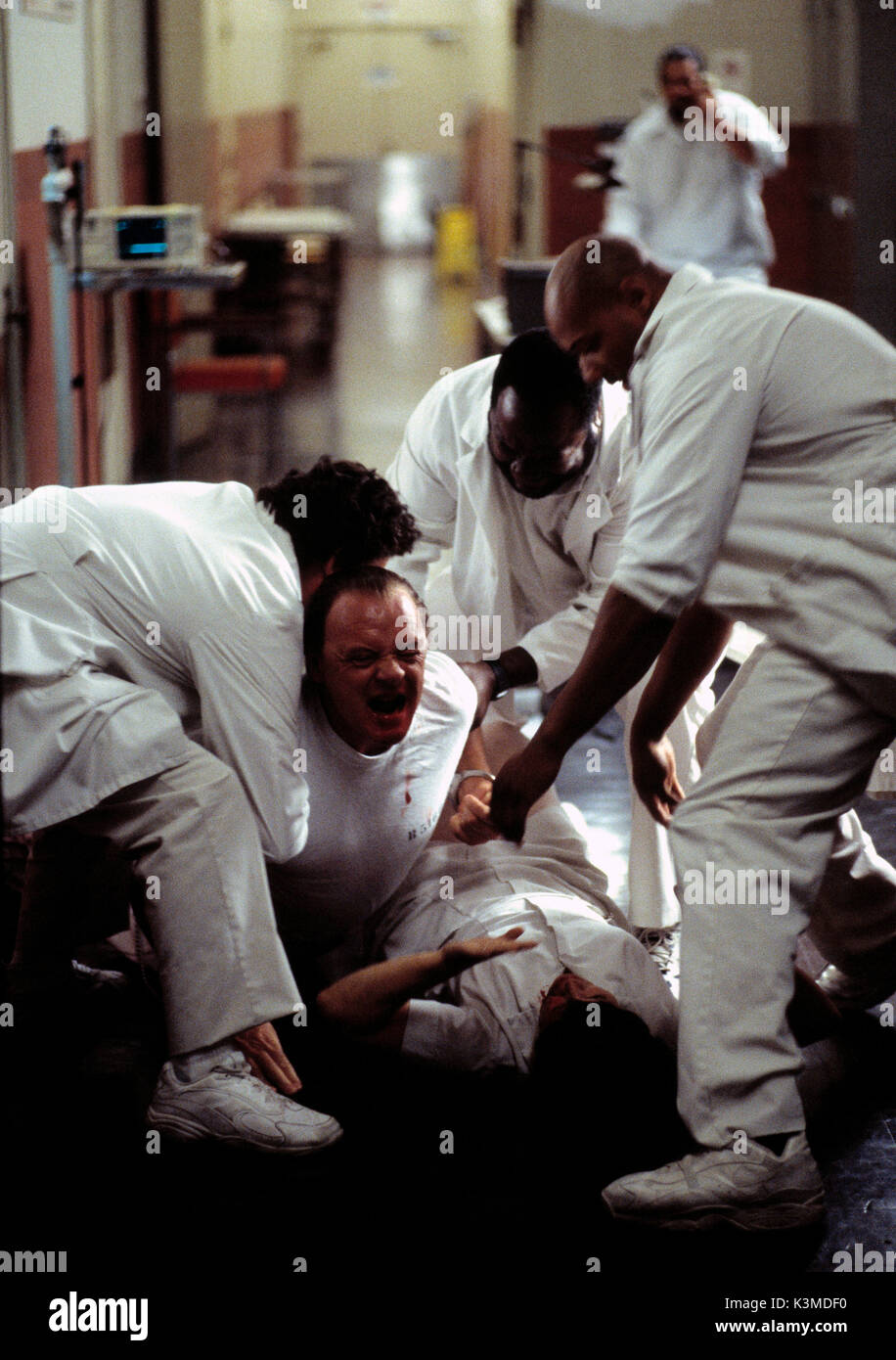 HANNIBAL [2001] Anthony Hopkins nous comme Hannibal Lecter Date : 2001 Banque D'Images