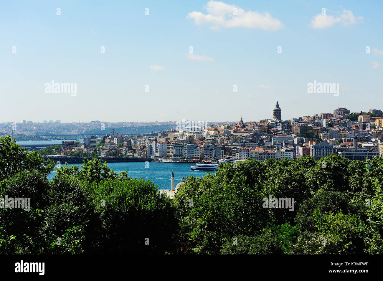 Istanbul, Turquie - Juillet 4,2015:Le pont de Galata à Istanbul, Turquie. Banque D'Images