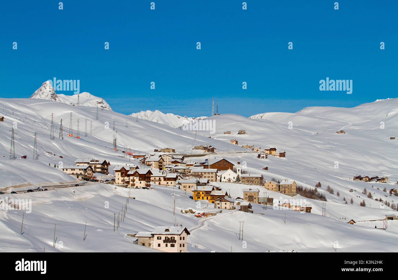 Panorama hivernal de Trepalle village. Livigno Valtellina - Lombardie - Alpes Banque D'Images