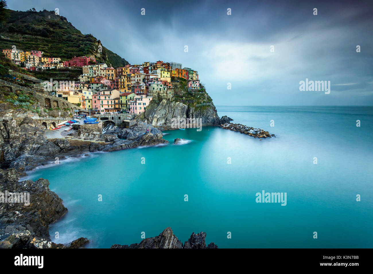 Une longue exposition de Manarola, Cinque Terre, Riviera di Levante, ligurie, italie Banque D'Images